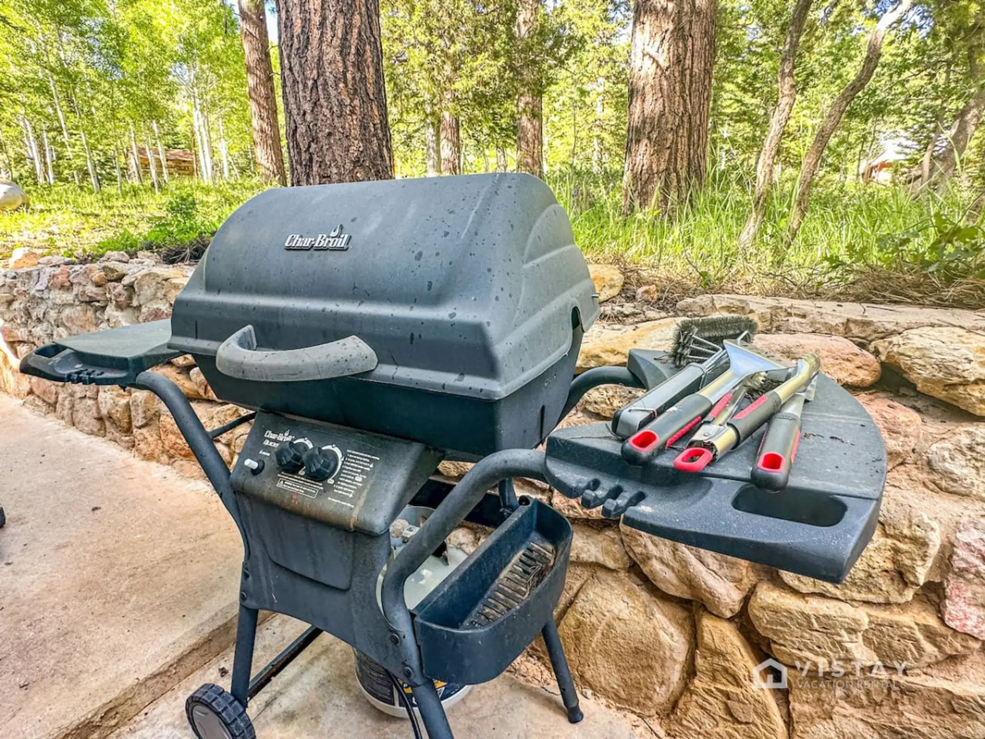 Perfect for grilling up your favorite meals, this modern grill ensures even cooking and easy cleanup.
