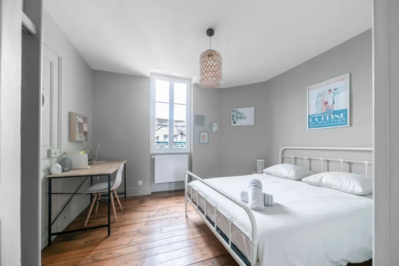 Le 252, apartment in Vichy