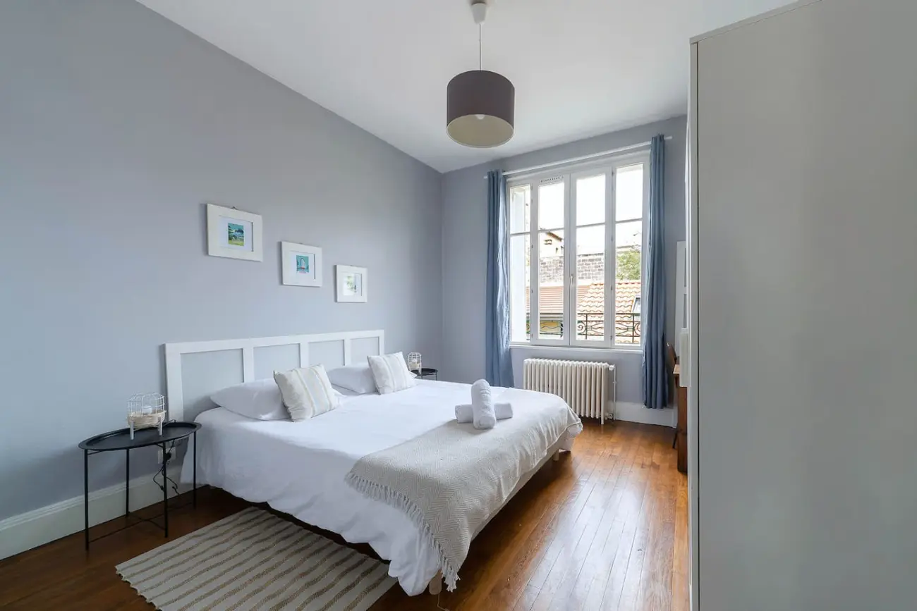 Le Bas Languedoc, appartement à Vichy