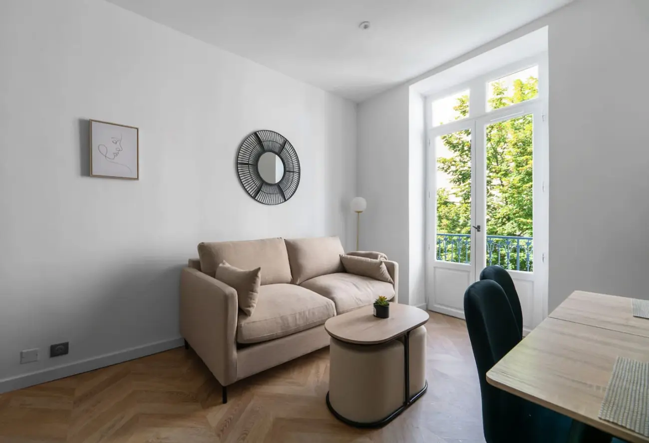 Le Serbie 2, apartment in Vichy