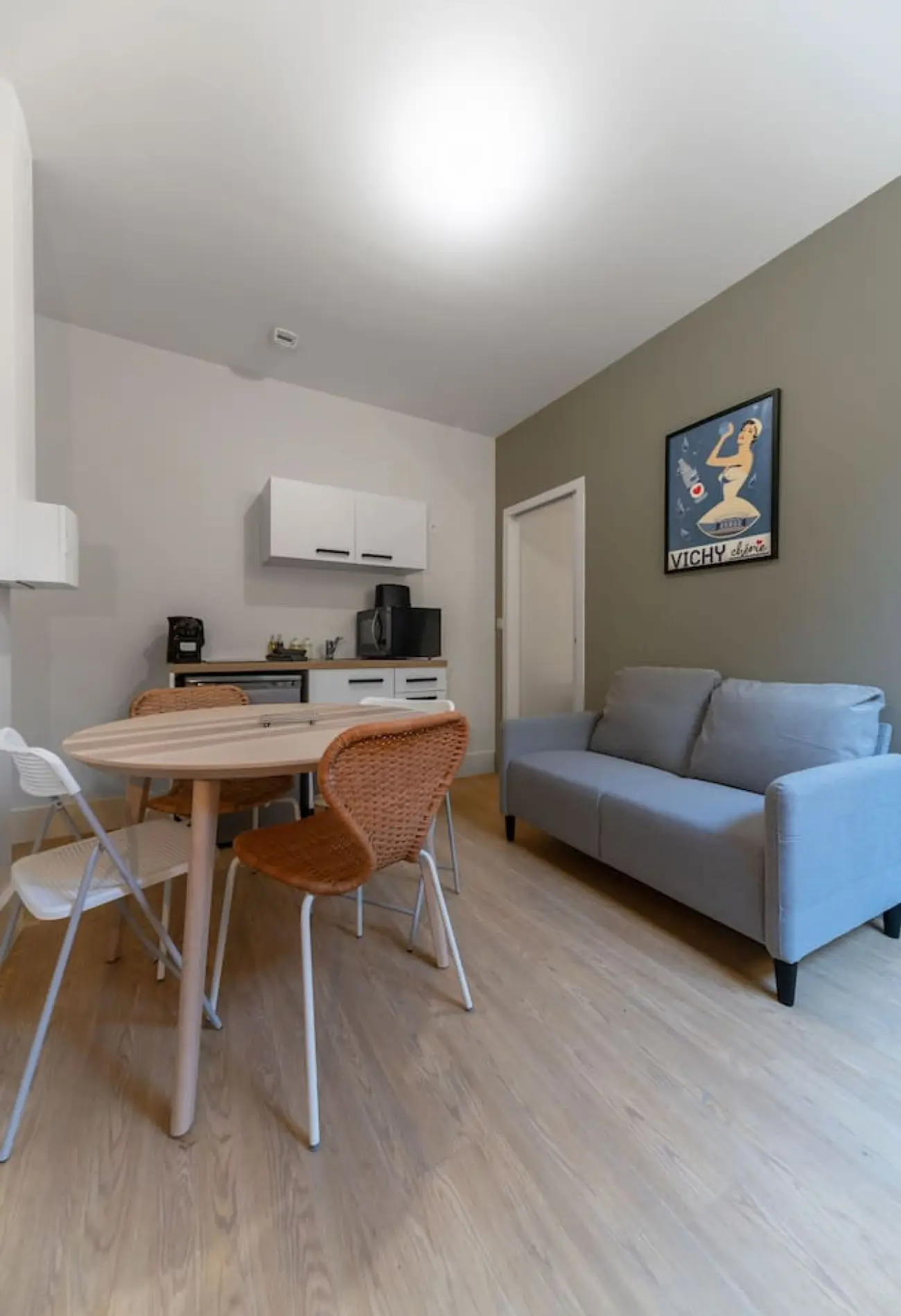 Le 302, apartment in Vichy