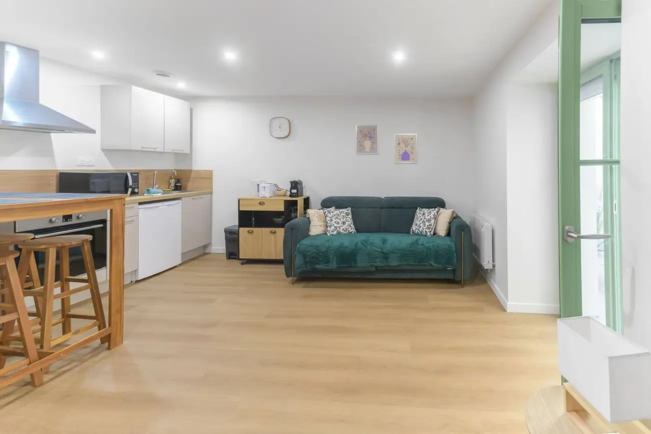 Rue de la Paix RdJ, apartment in Vichy