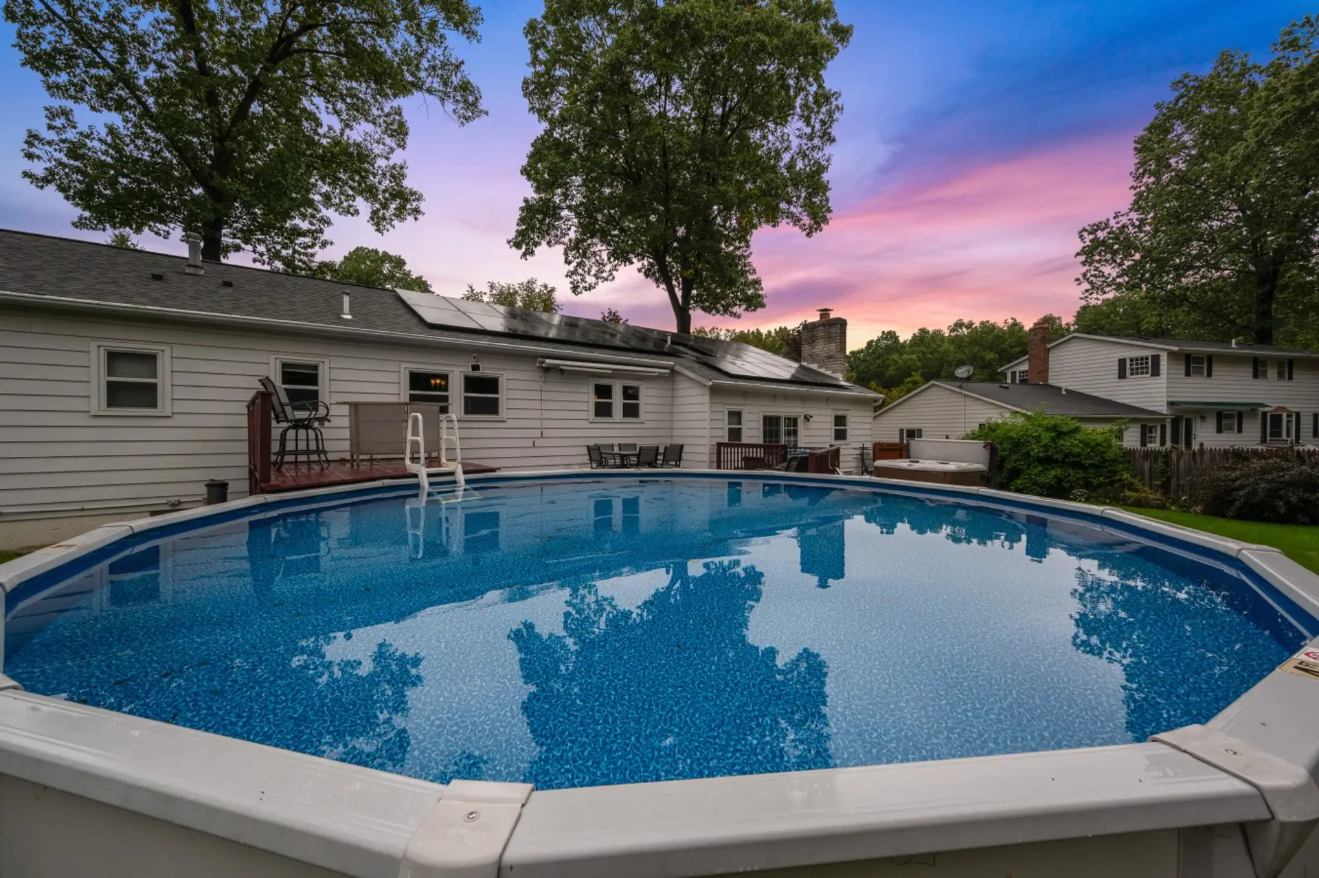 Pool to yourself as the sky turns. Open in the summer months.