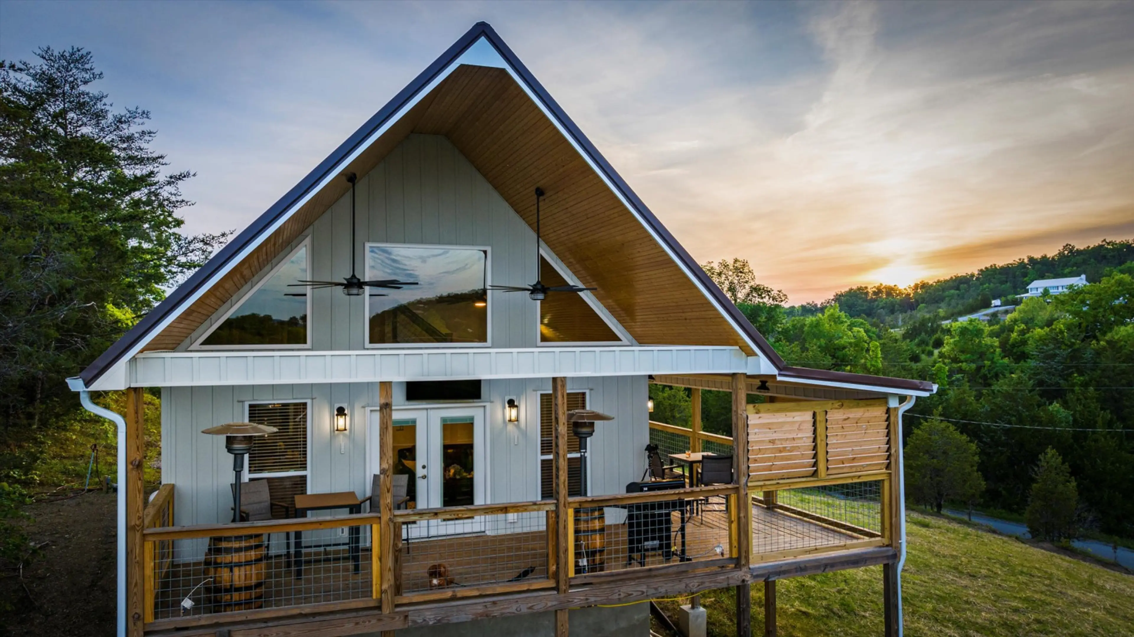 Presenting Tennessee Whiskey Cabin