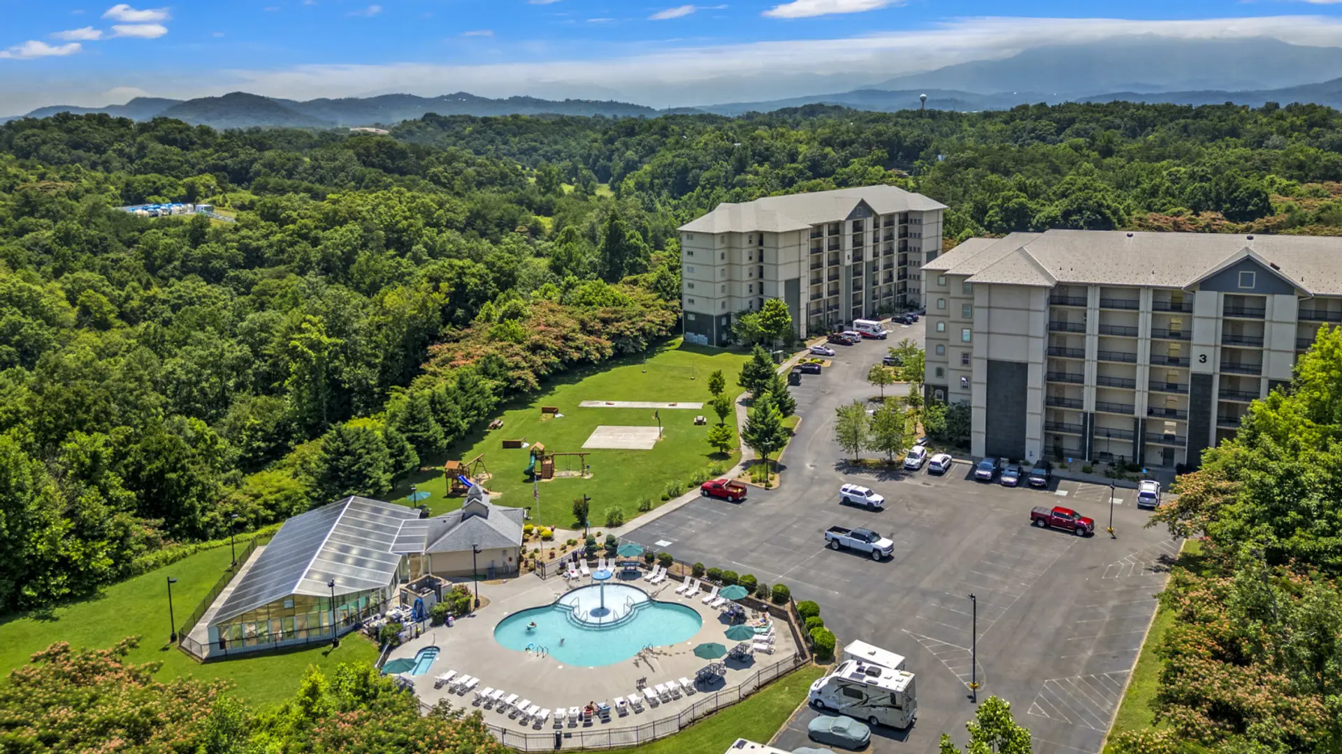 Mountain View Condos-Indoor and outdoor pools, playground, corn hole, basketball, walking trail and more