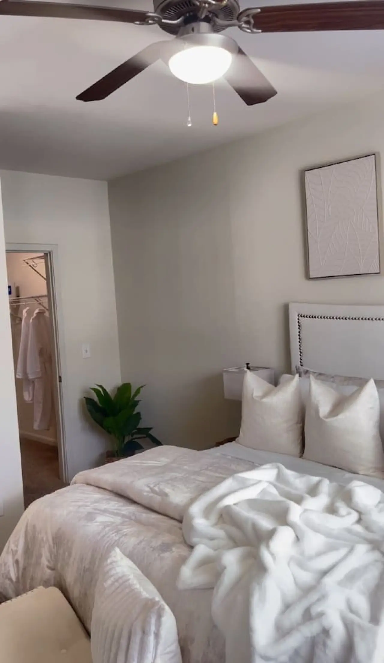 
							Atlanta Beltline Luxury Suite - Image 16									