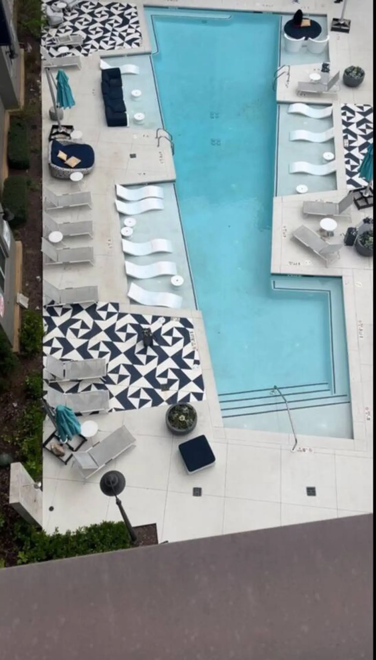 
							Atlanta Beltline Luxury Suite - Image 41									