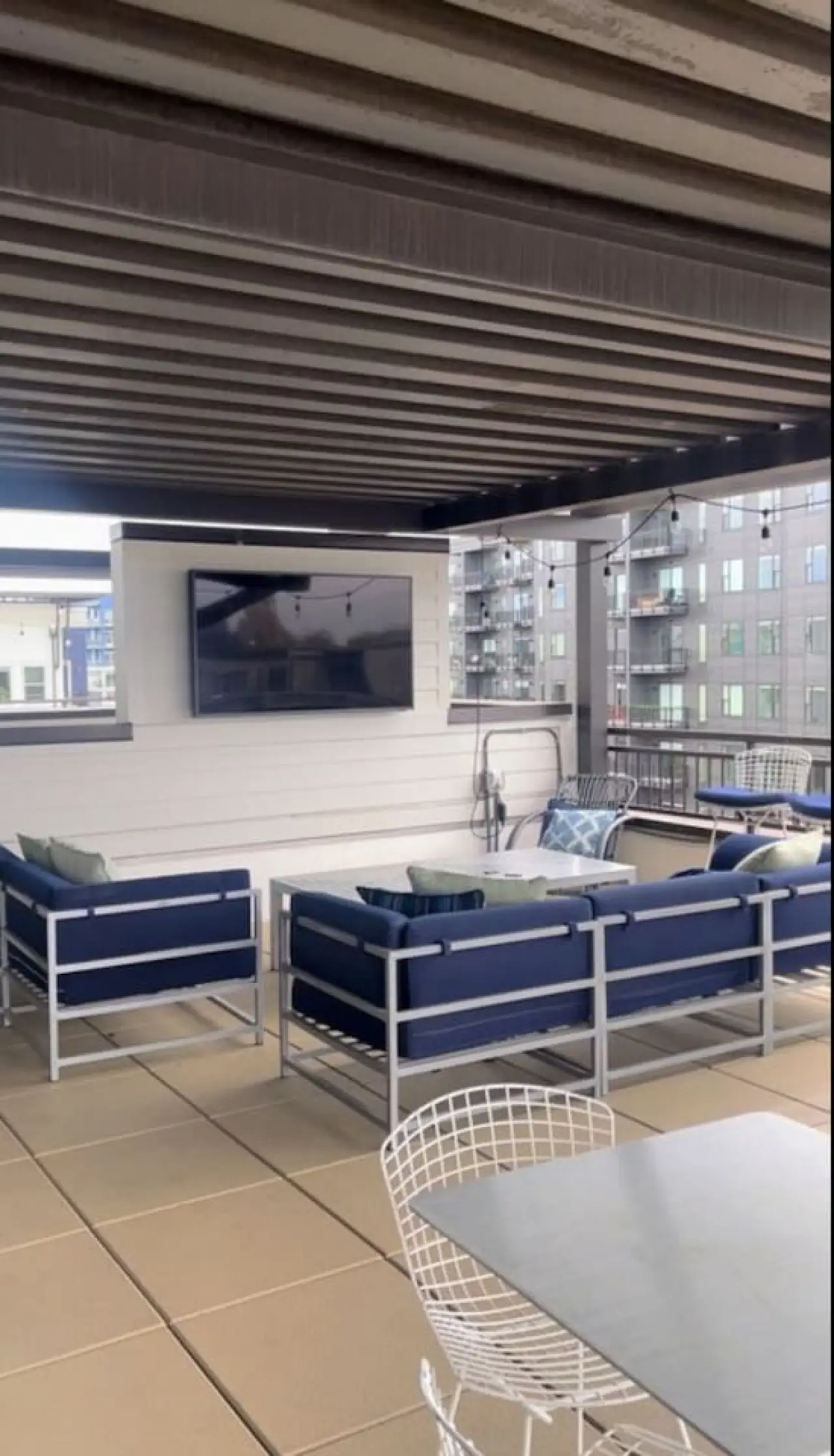 
							Atlanta Beltline Luxury Suite - Image 37									