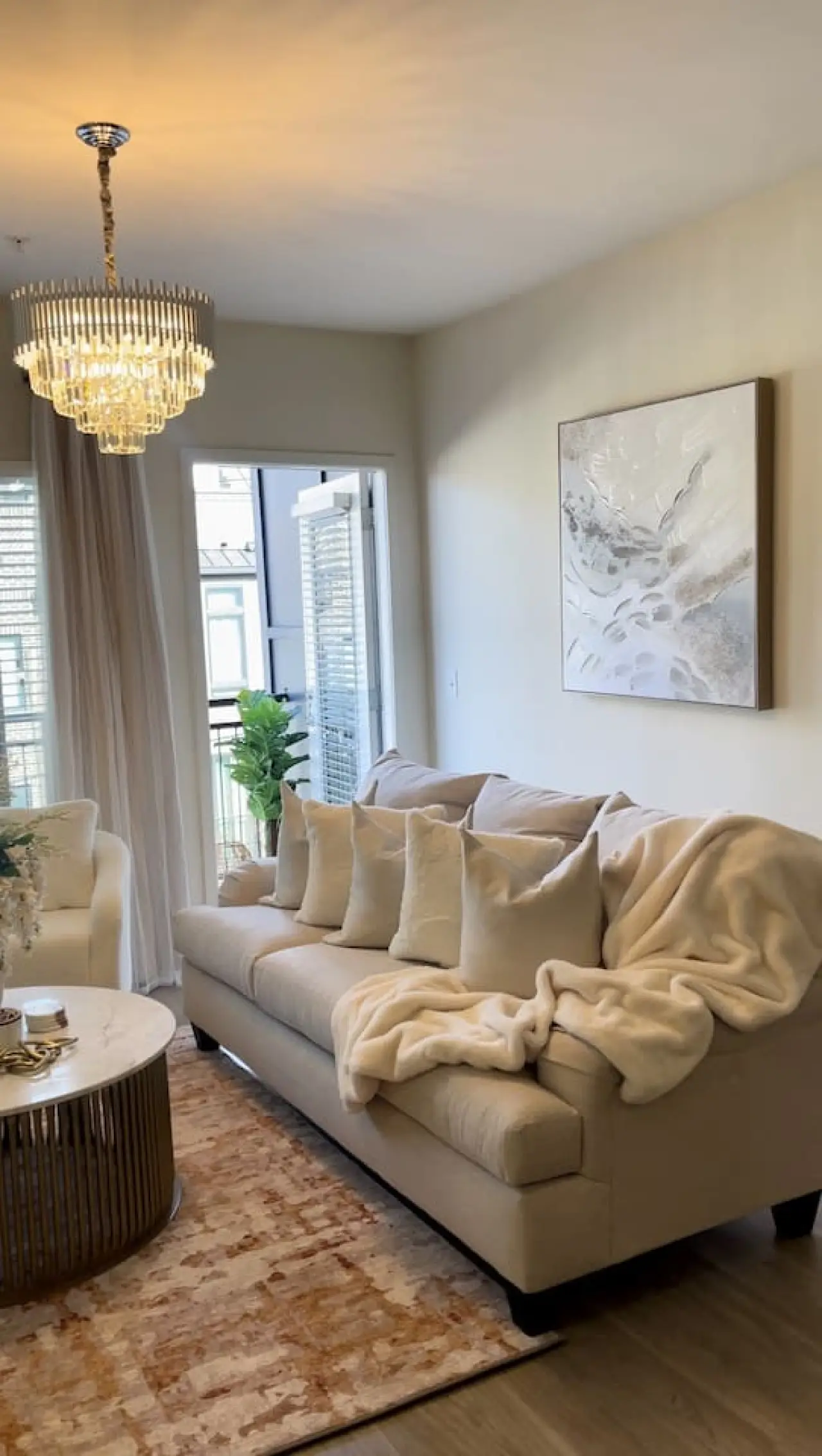
							Atlanta Beltline Luxury Suite - Image 11									