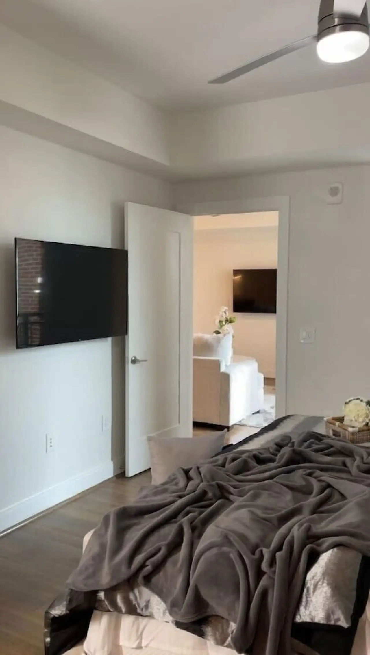
							Buckhead Atlanta Luxury Suite - Image 10									
