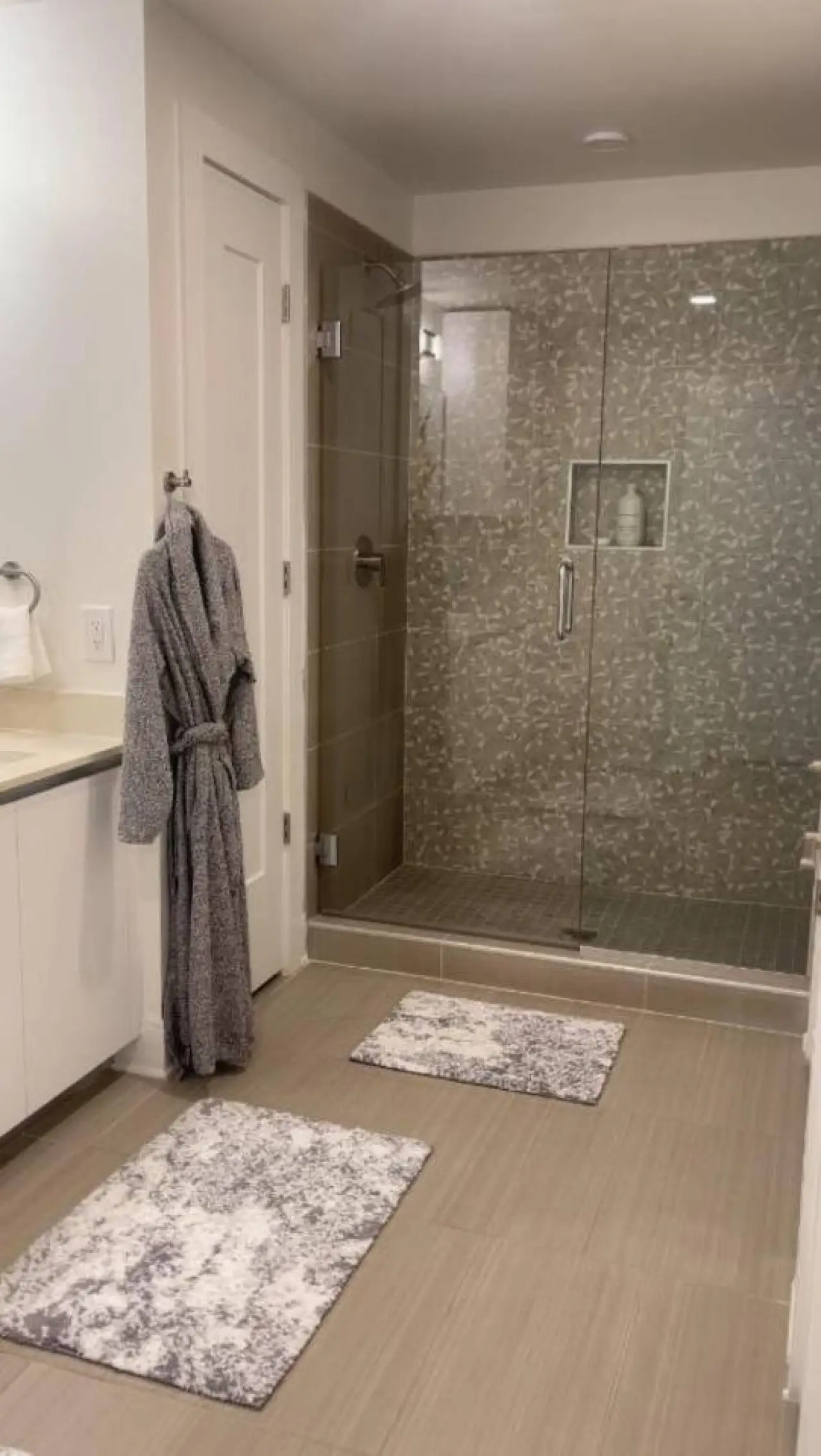 
							Buckhead Atlanta Luxury Suite - Image 14									