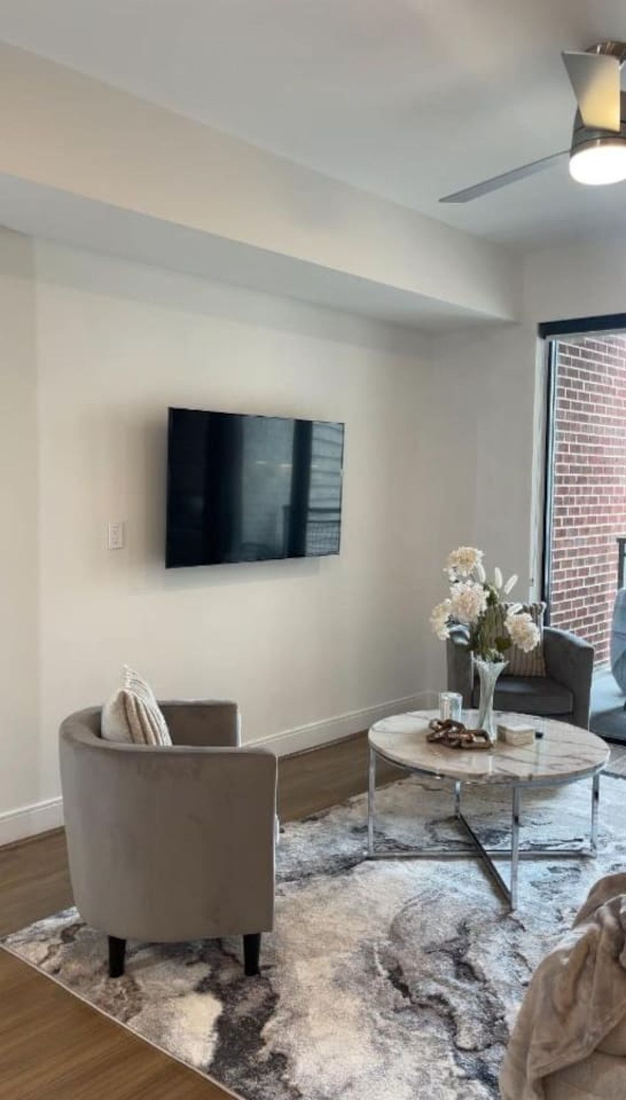 Buckhead Atlanta Luxury Suite - Image 4