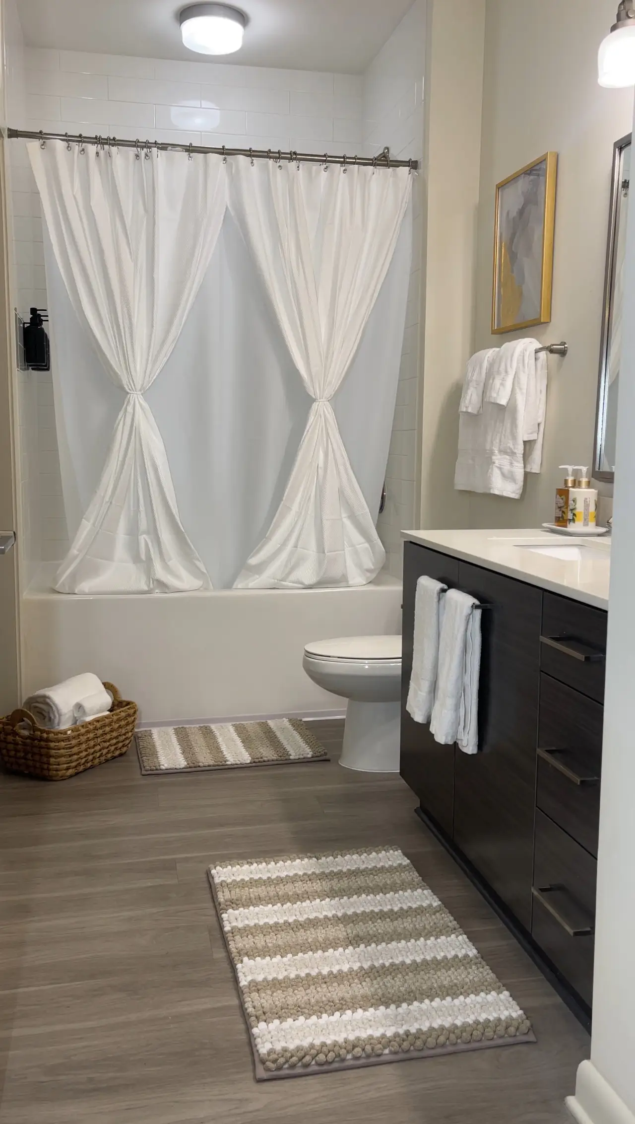
							Atlanta Beltline Luxury Double Suite - Image 27									