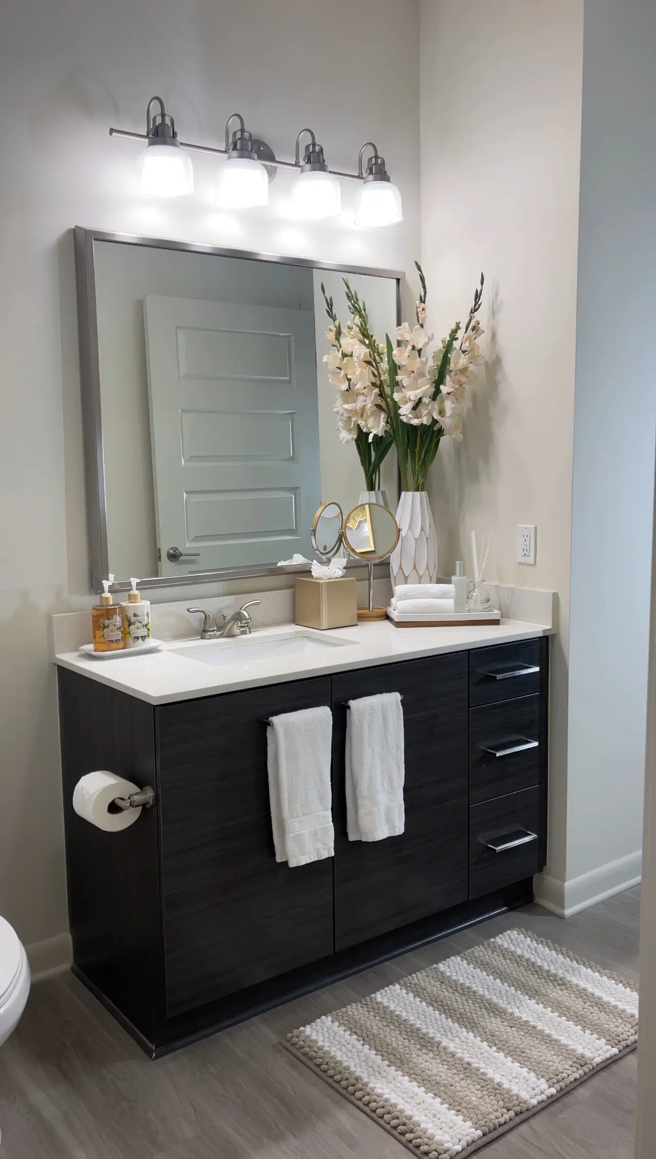 
							Atlanta Beltline Luxury Double Suite - Image 28									