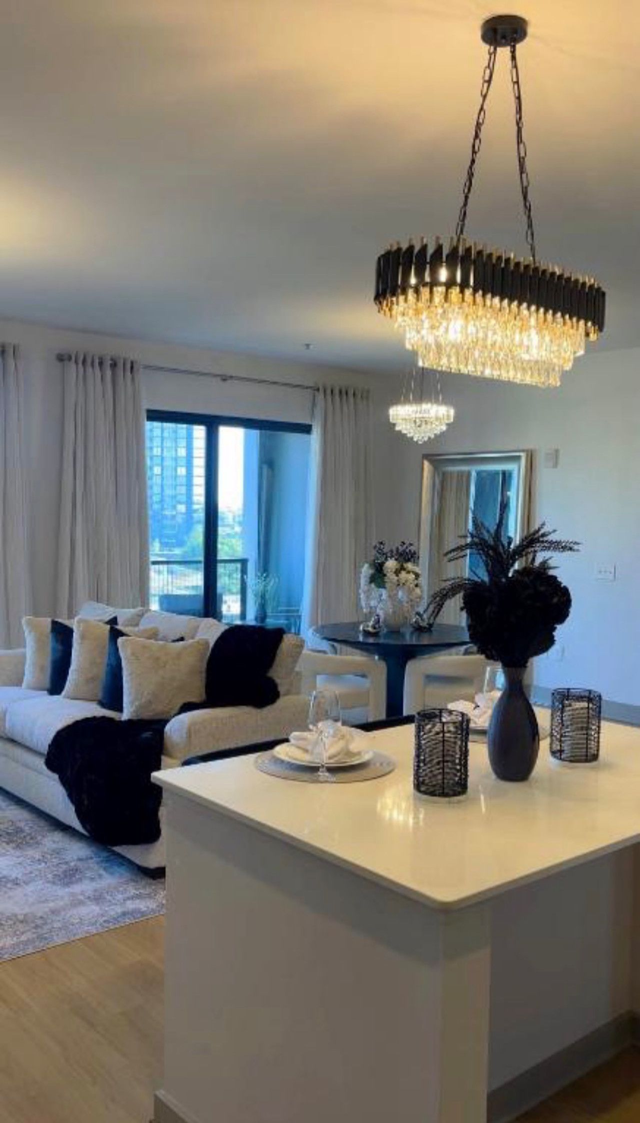 Midtown Atlanta Luxury Suite - Image 1