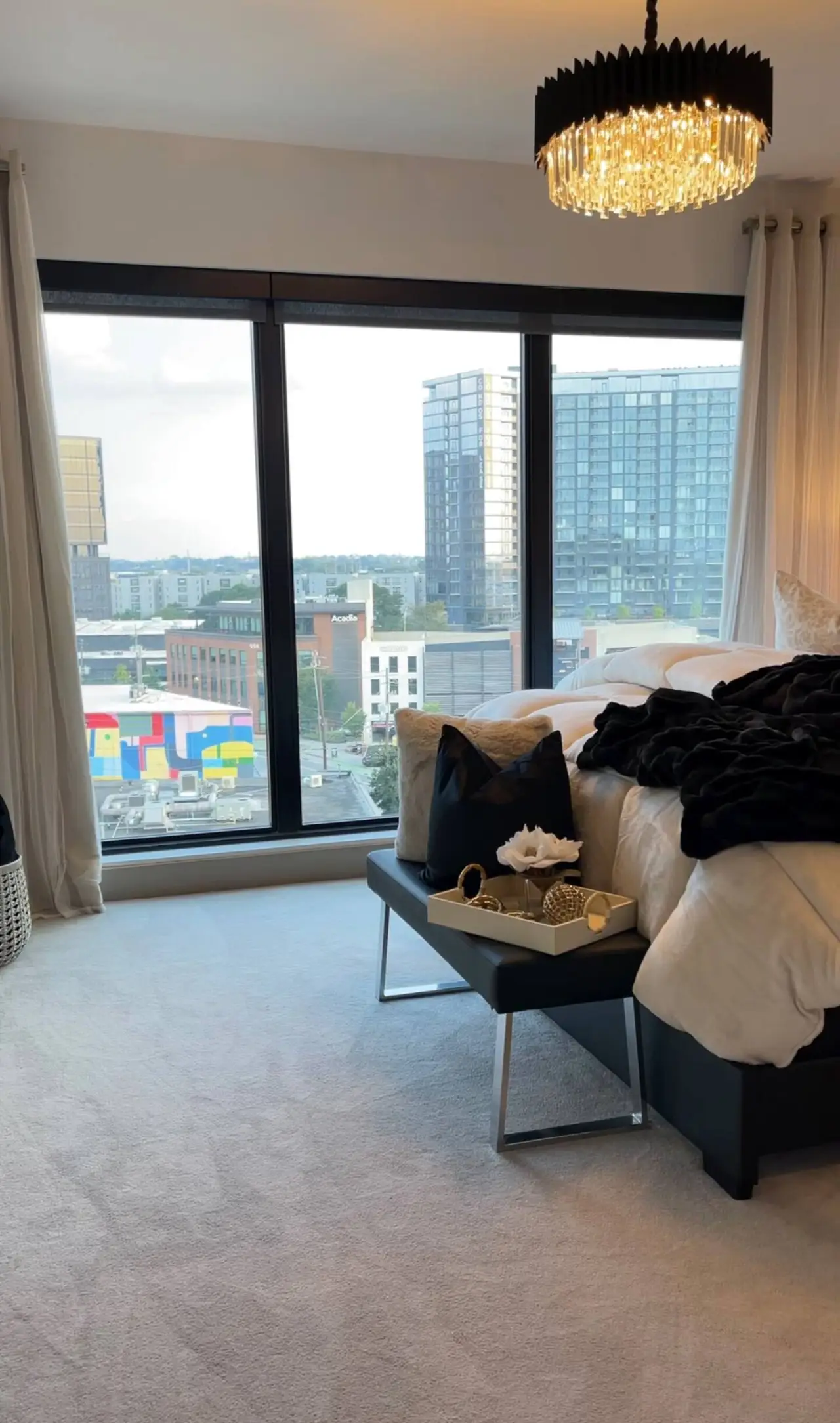
							Midtown Atlanta Luxury Suite - Image 15									