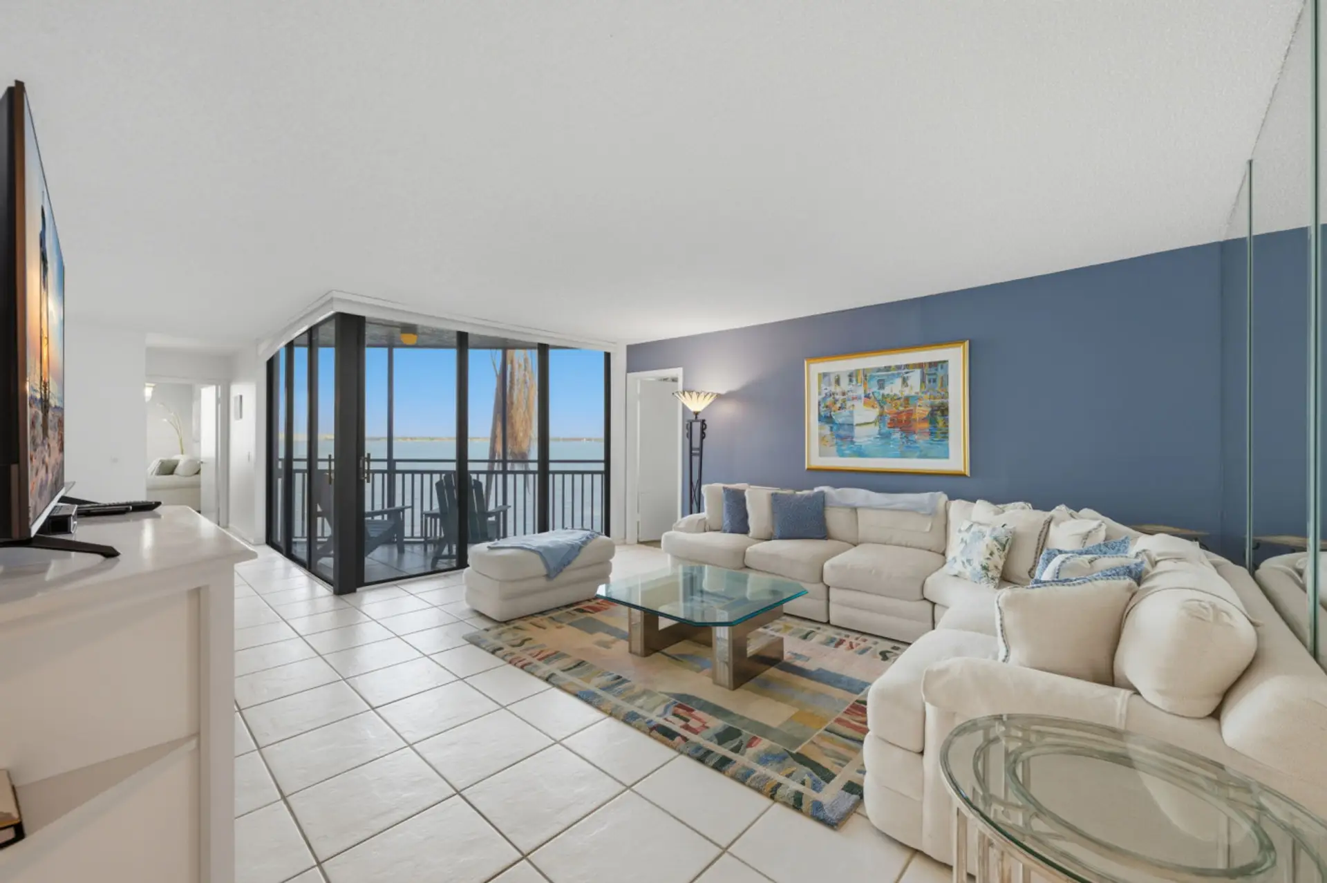 Spacious Living Room