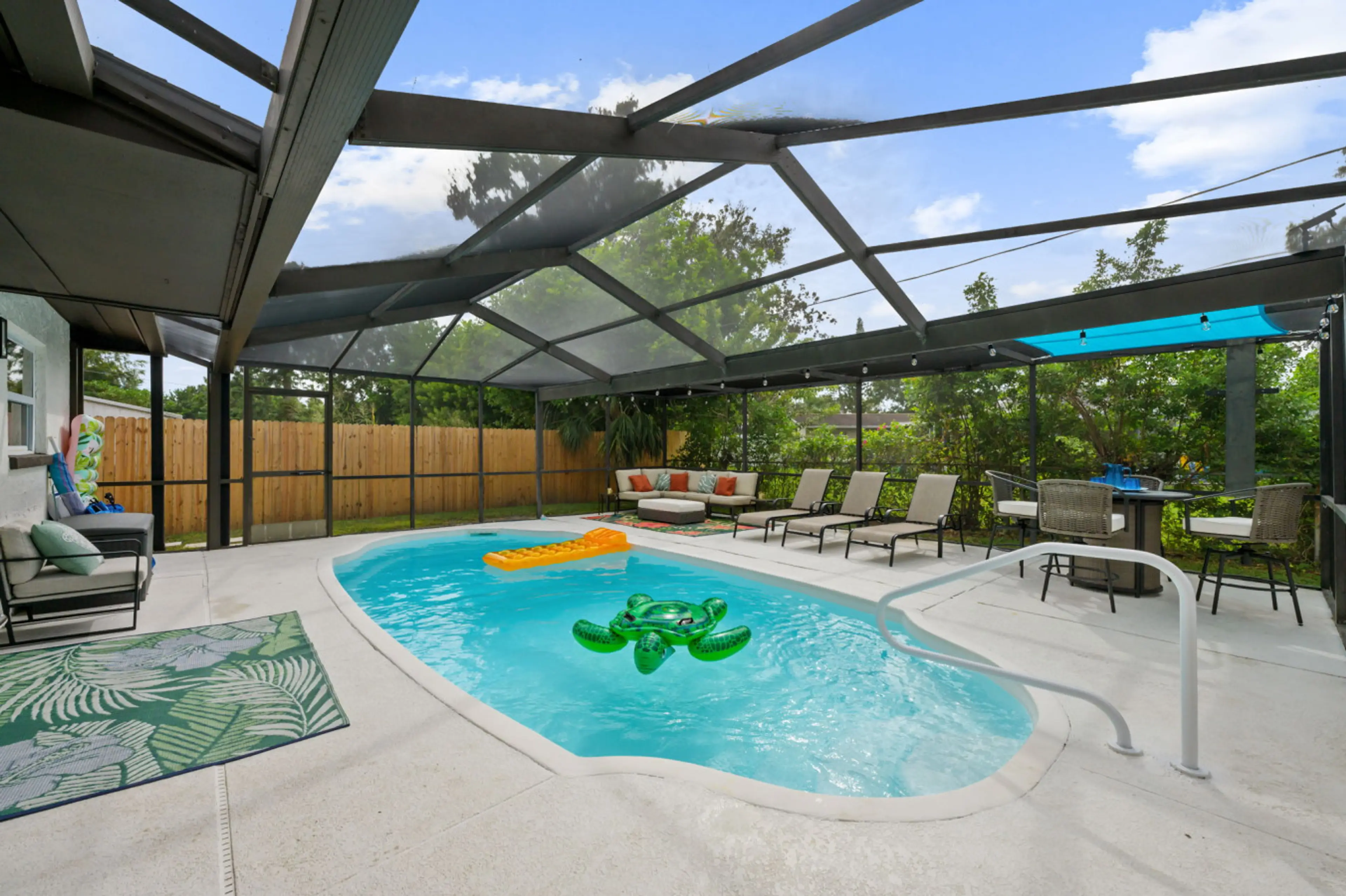 Peaceful and serene pool area