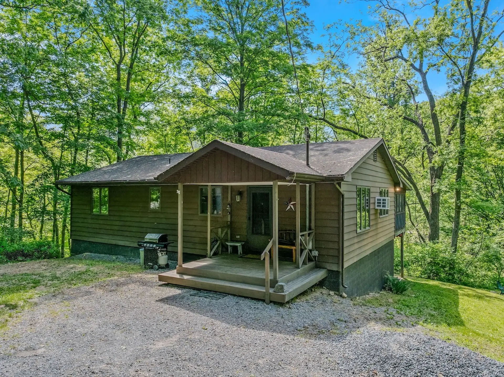 Welcome to Chesnutt Cabin!
