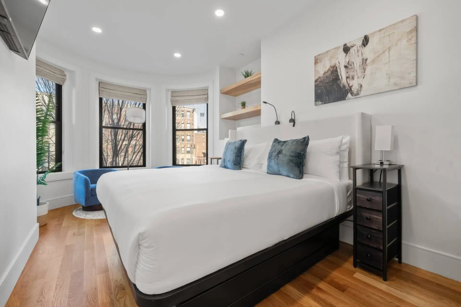 Cozy King Bedroom