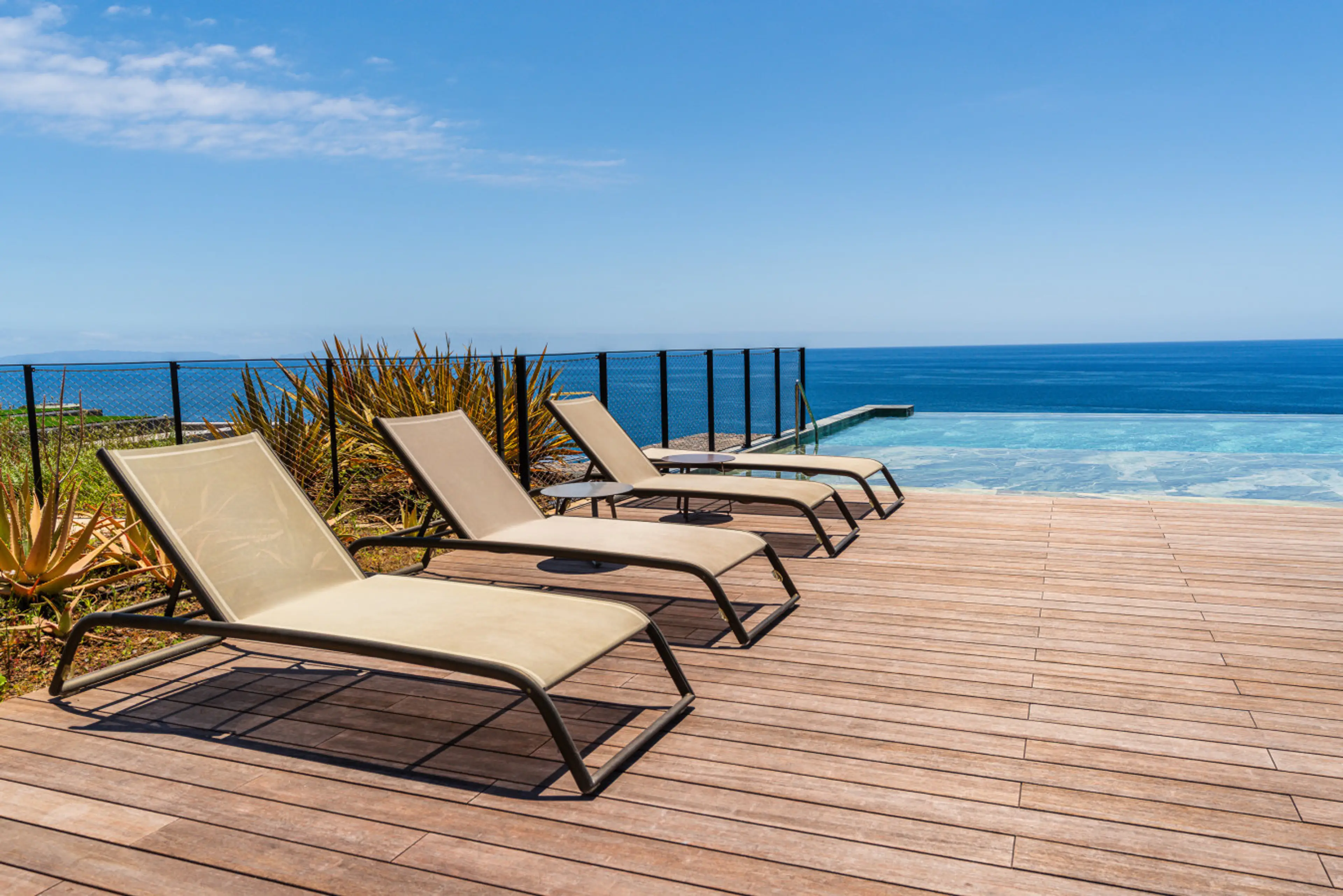 Experience moments of stillness overlooking Madeira’s endless horizon.