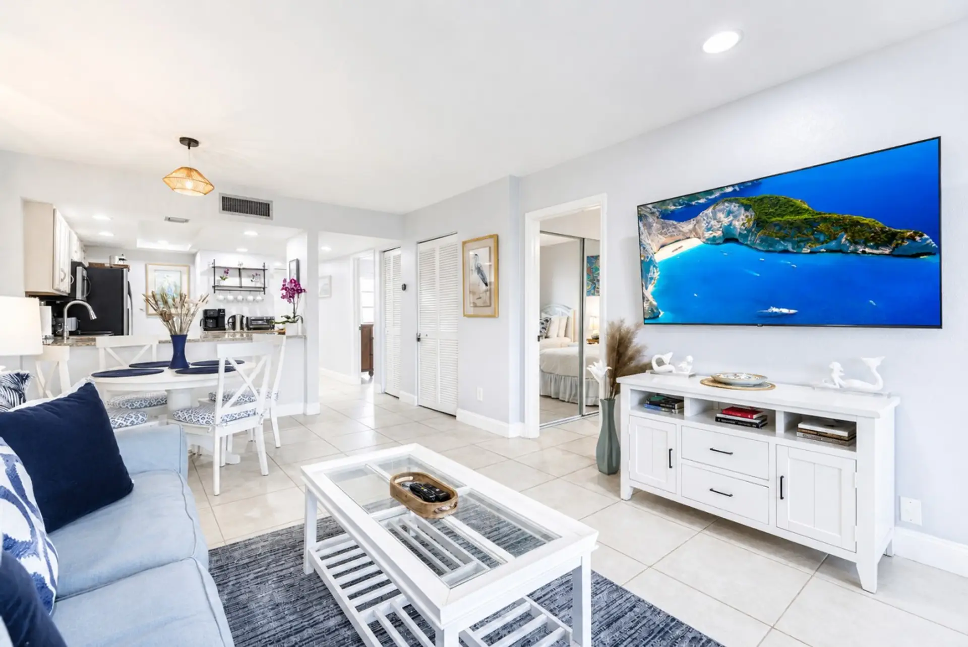 Airy Florida Condo with Bright, Modern Style