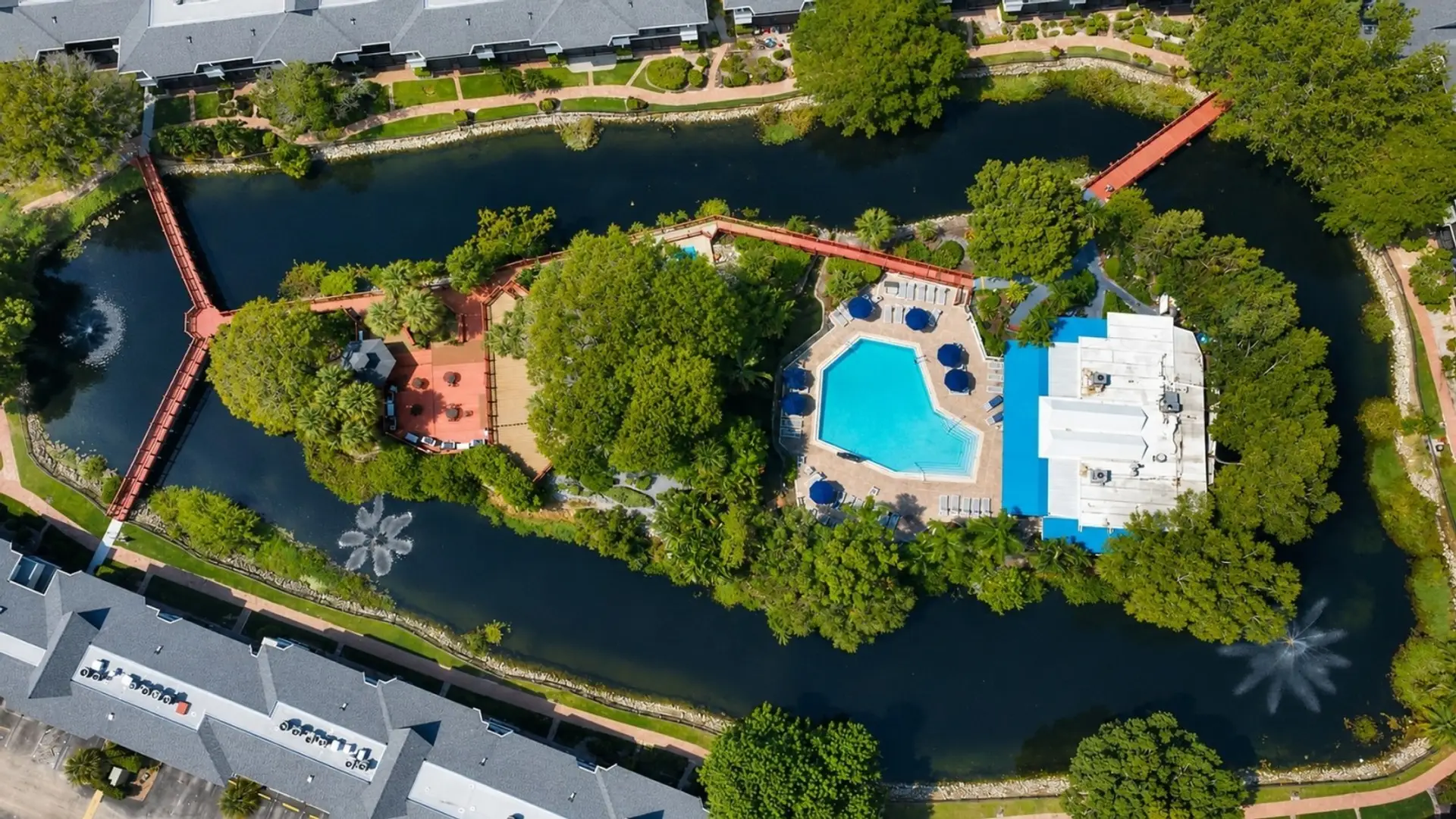 The island is accessible to all Parkshore Guests