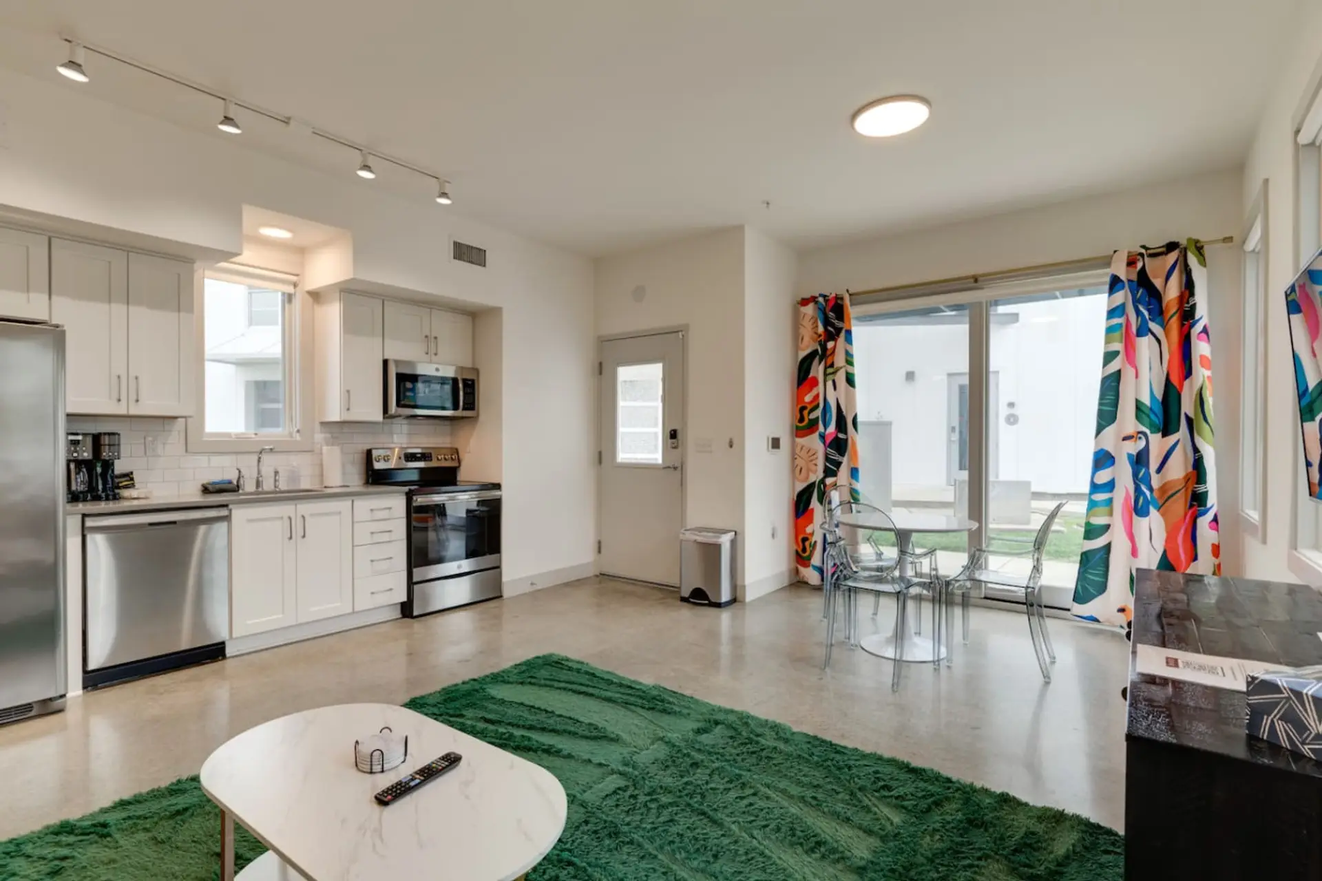 Living and Dining Area