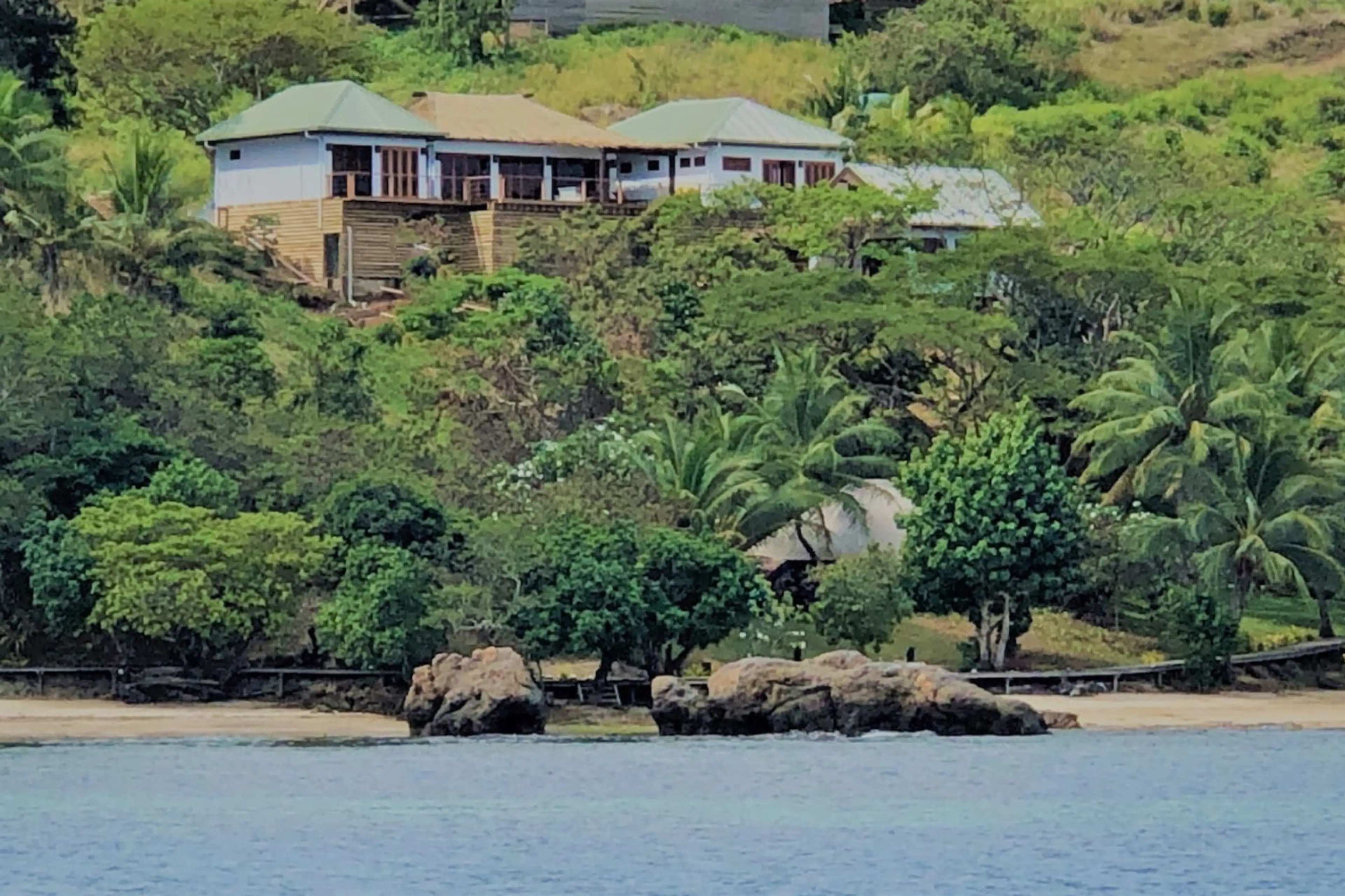 Wake up to stunning ocean views in this luxurious Fiji Vacation Rental.