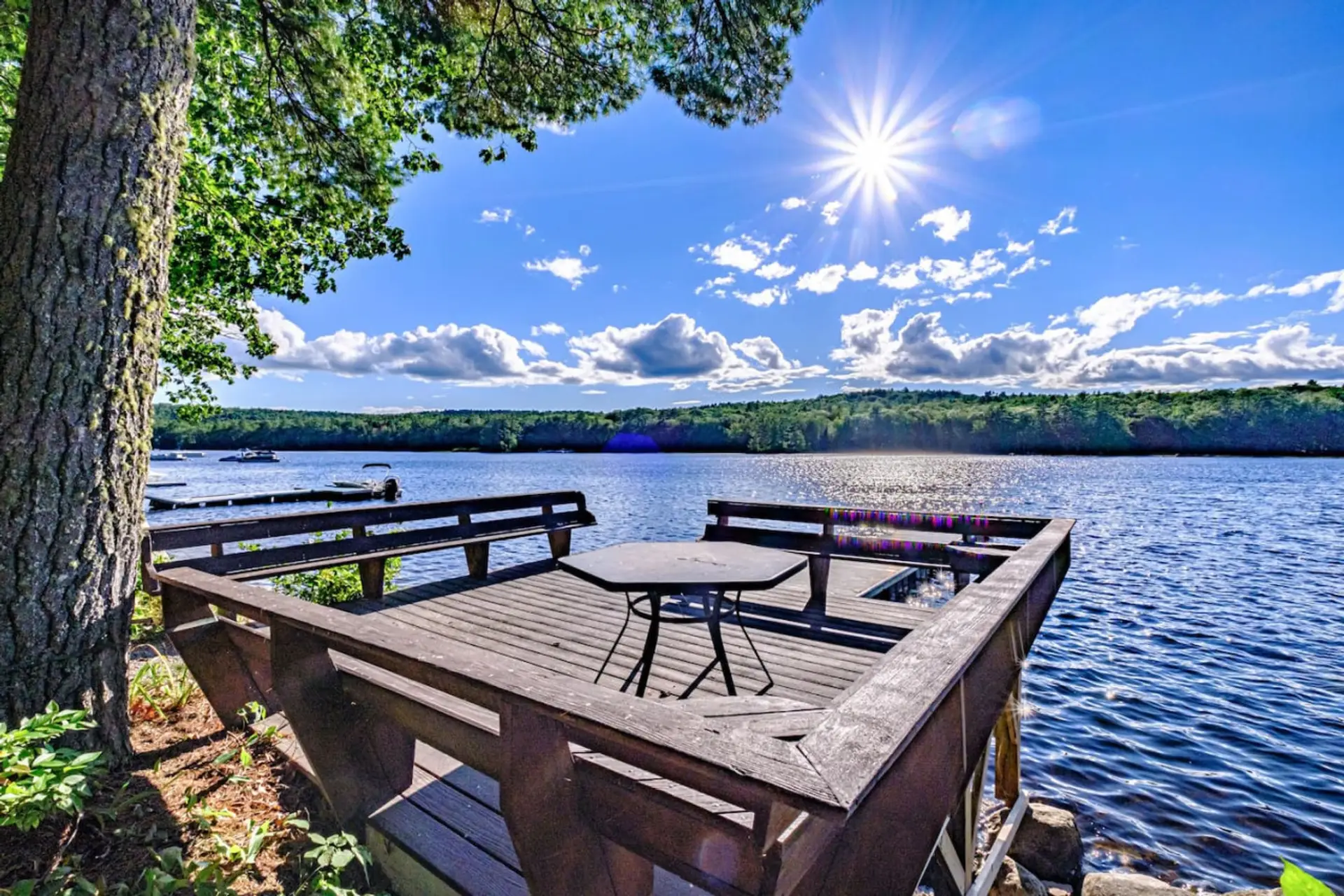 Private Dock and Outdoor Dining
