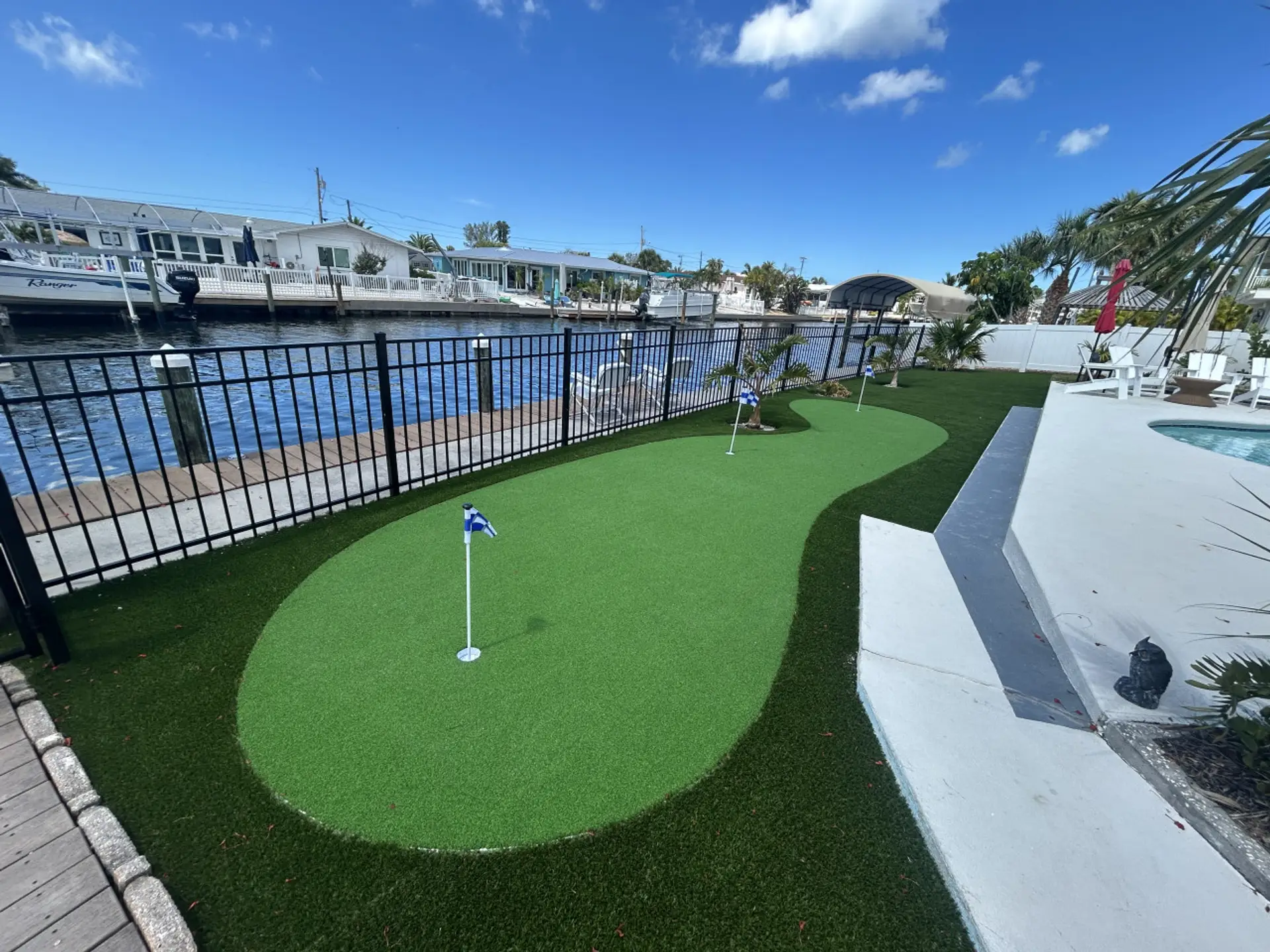 ​Fresh Turf Putting Green
