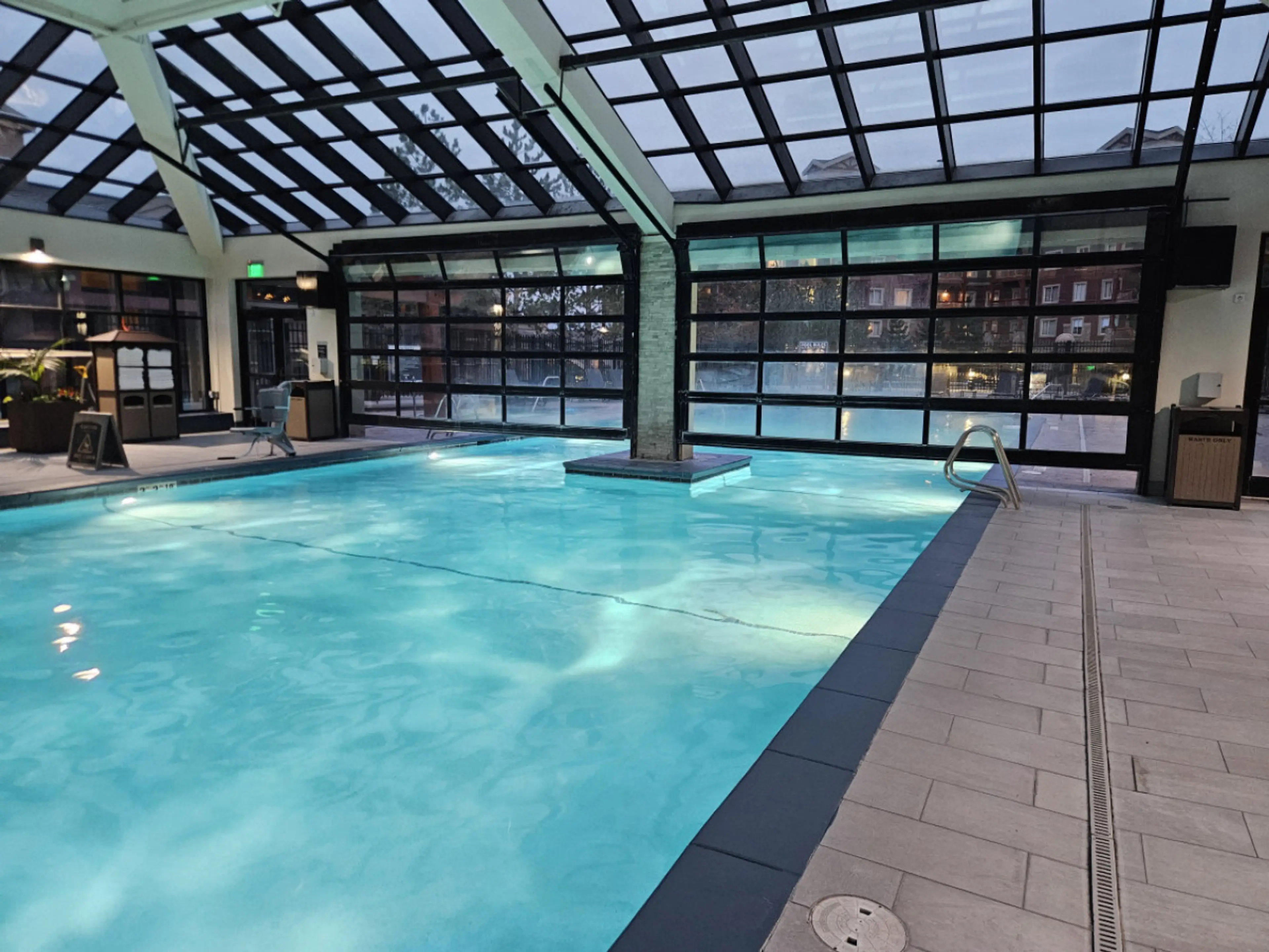 Westgate indoor/outdoor pool