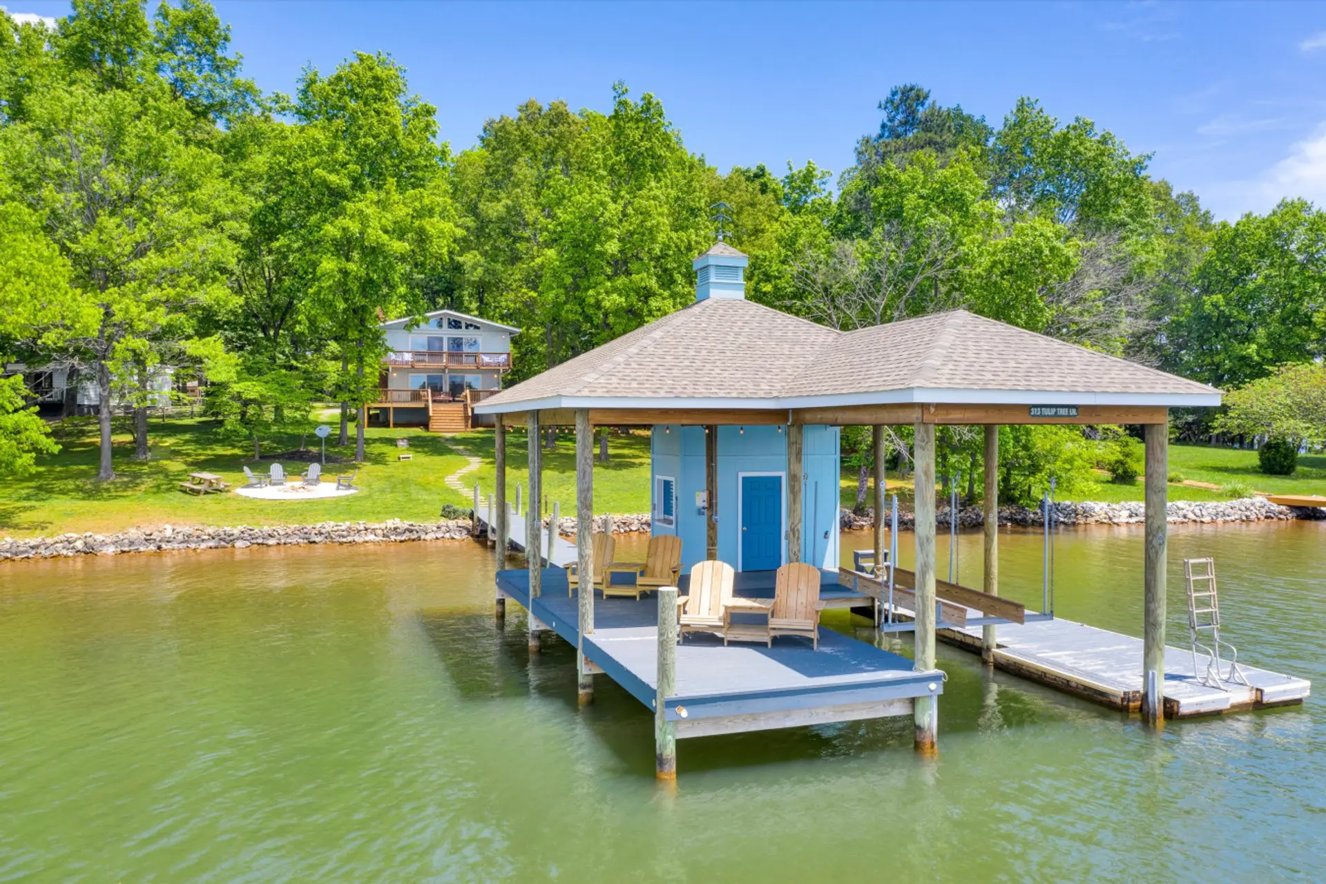 Welcome to Cool Breeze Cottage- Relax on our dock and lose track of time.