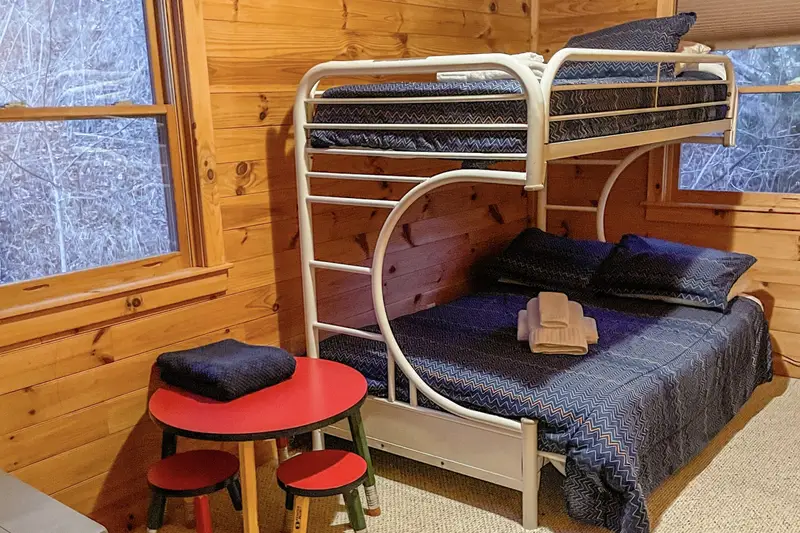 Bunk bedroom with twin-over-full bed
