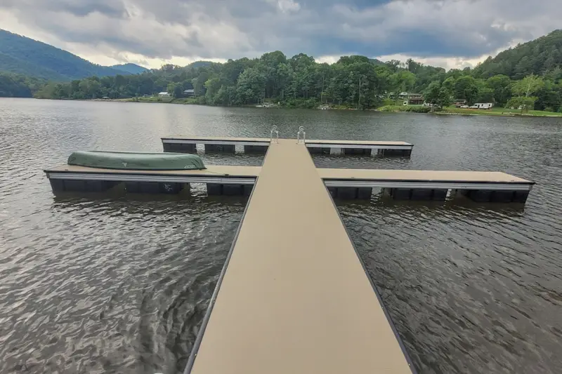 Community dock on Watauga Lake with the Eagles Peak canoe
