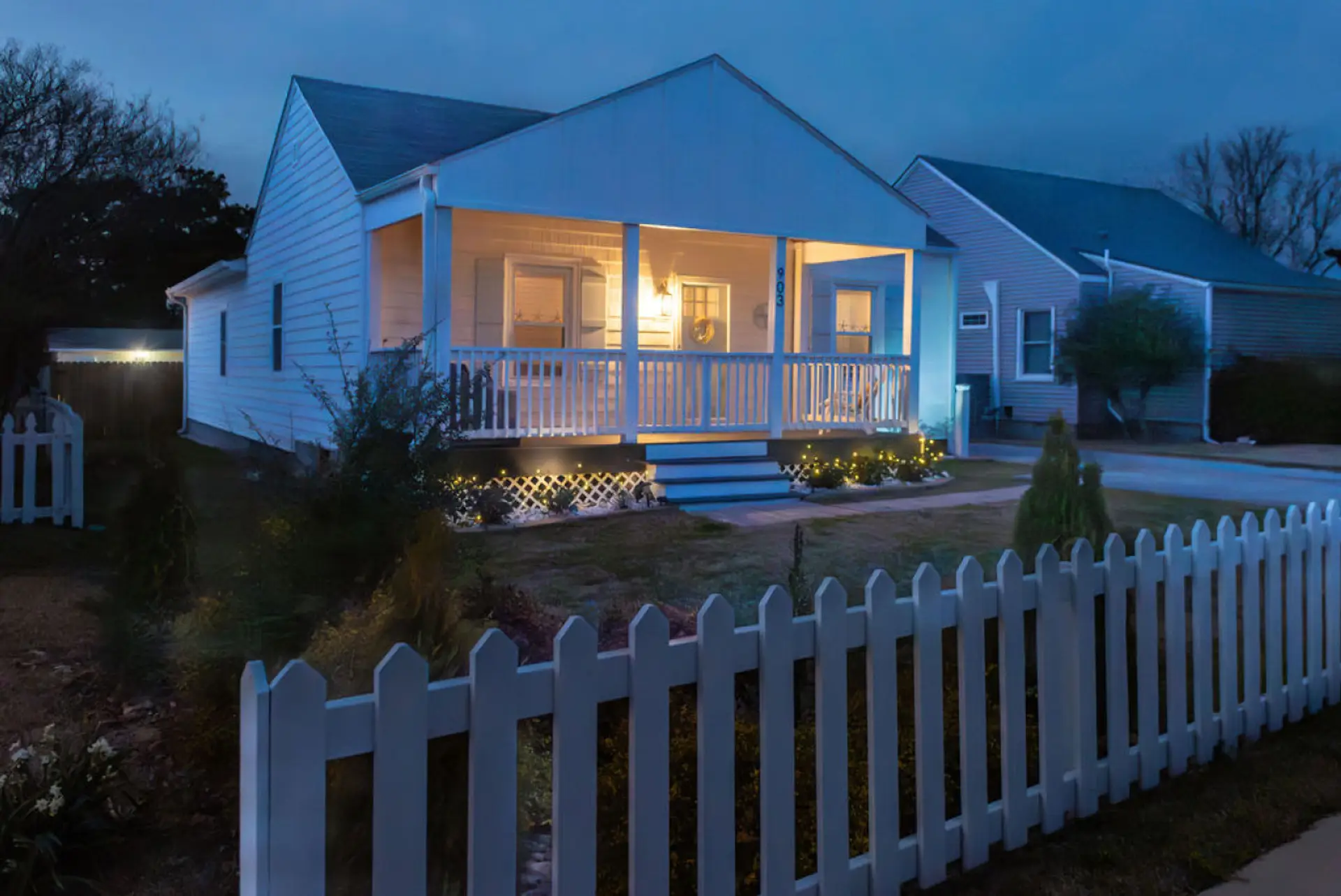 Welcome to your charming coastal cottage in Beaufort, NC—just minutes from the waterfront and historic downtown!