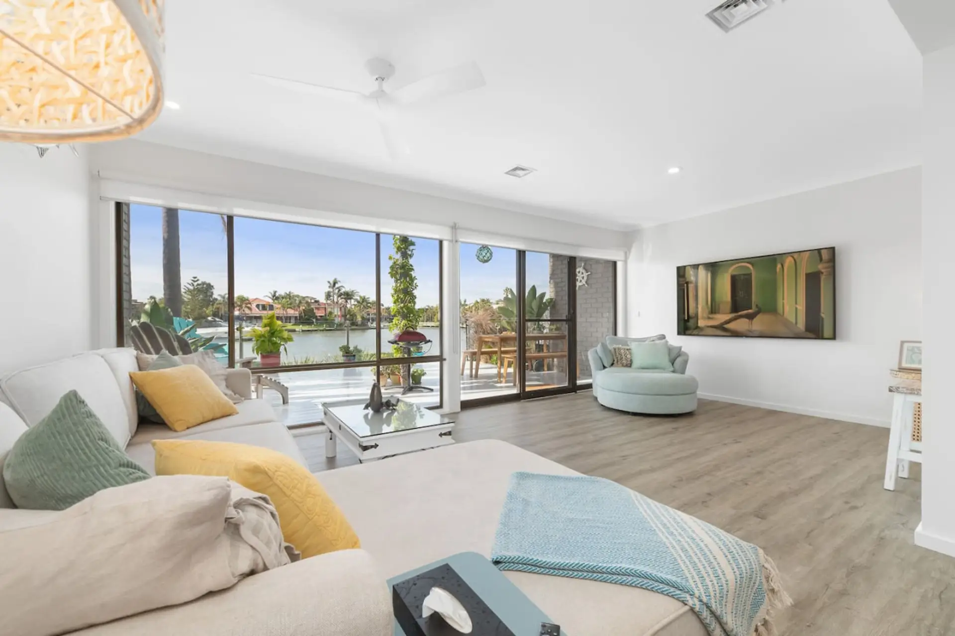 Downstairs - *Free Wi-Fi & Netflix*75" Smart Superior QLED 4K UHDTV in loungeDucted heating plus split system cooling & ceiling fansLarge sofaBlockout blindsBreakfast bar with 2 stools.