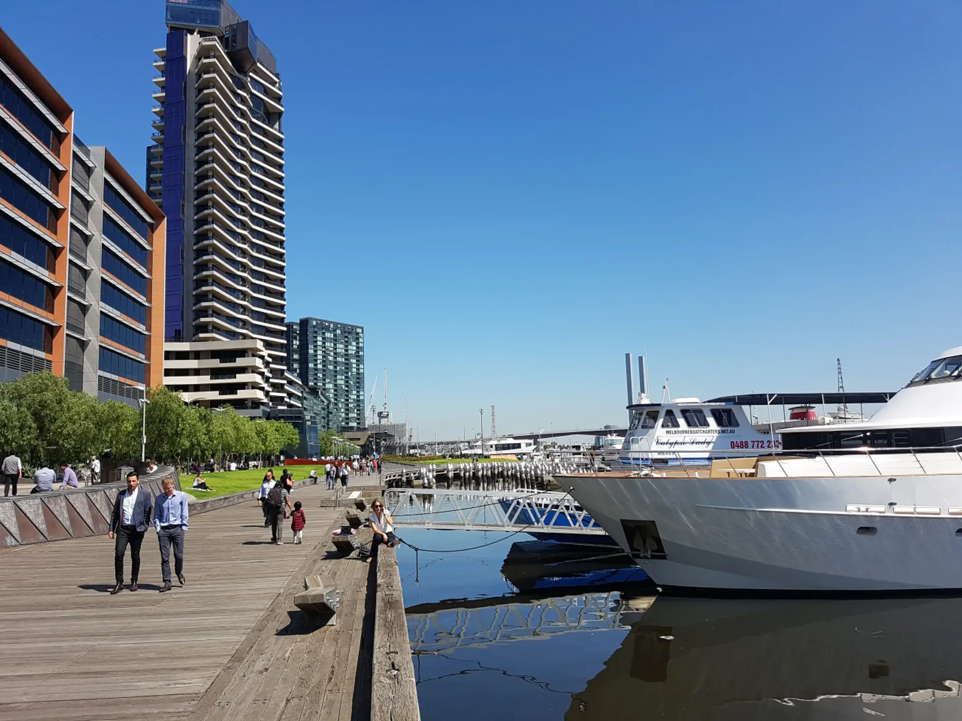 Nearby boat dock, 5 minutes walk