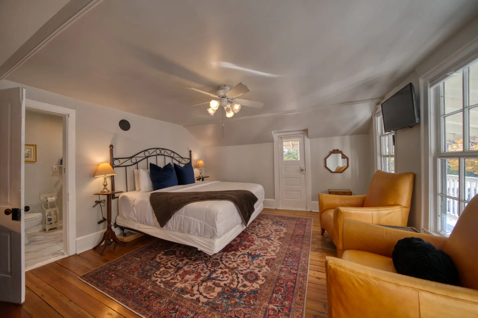 King Bed
