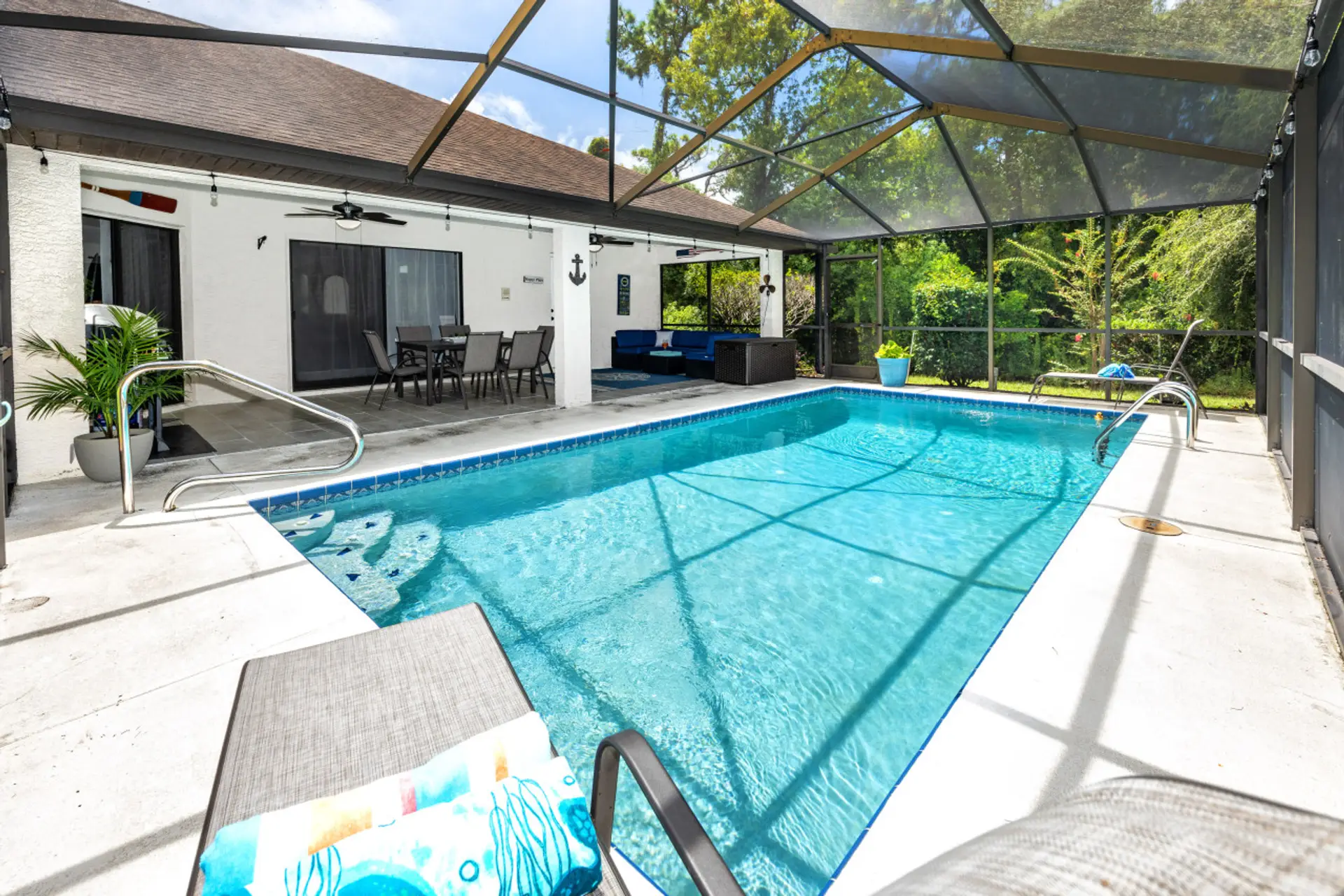 Sparkling, heated pool