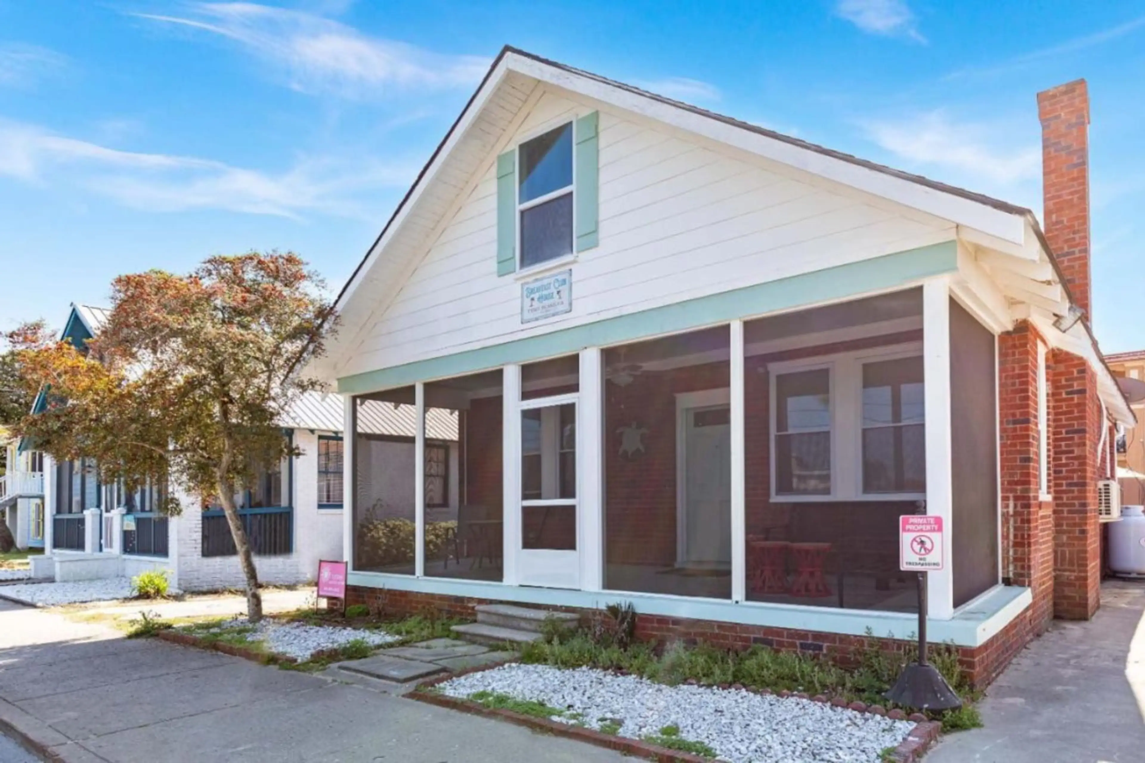 Main House 3 Bedroom 2 Bathroom