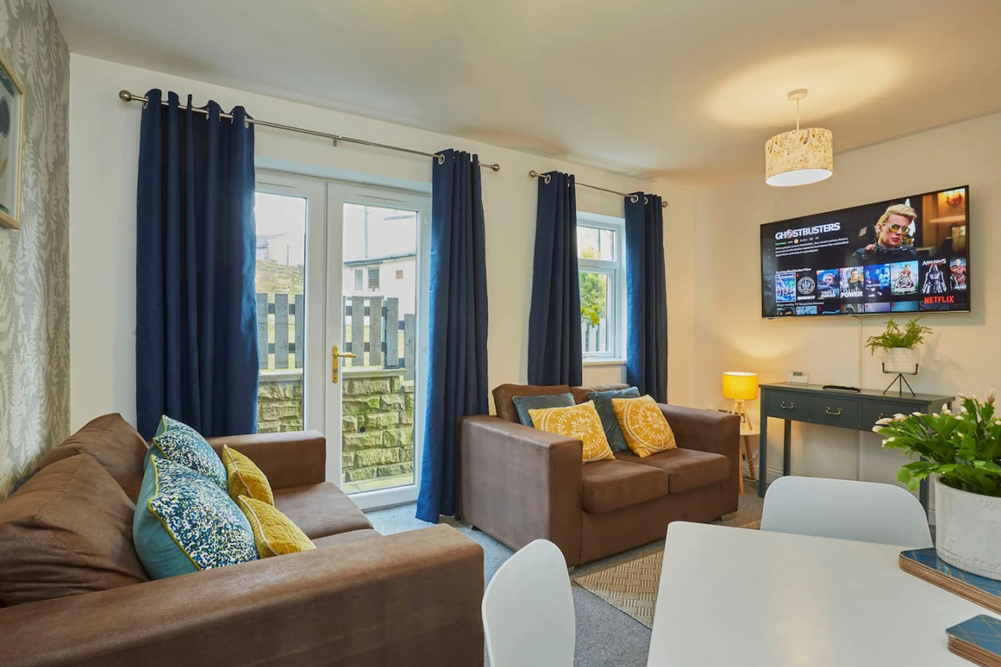 Brackenhill Lodge - Halifax | Garden, Parking, Pets OK - Image 6