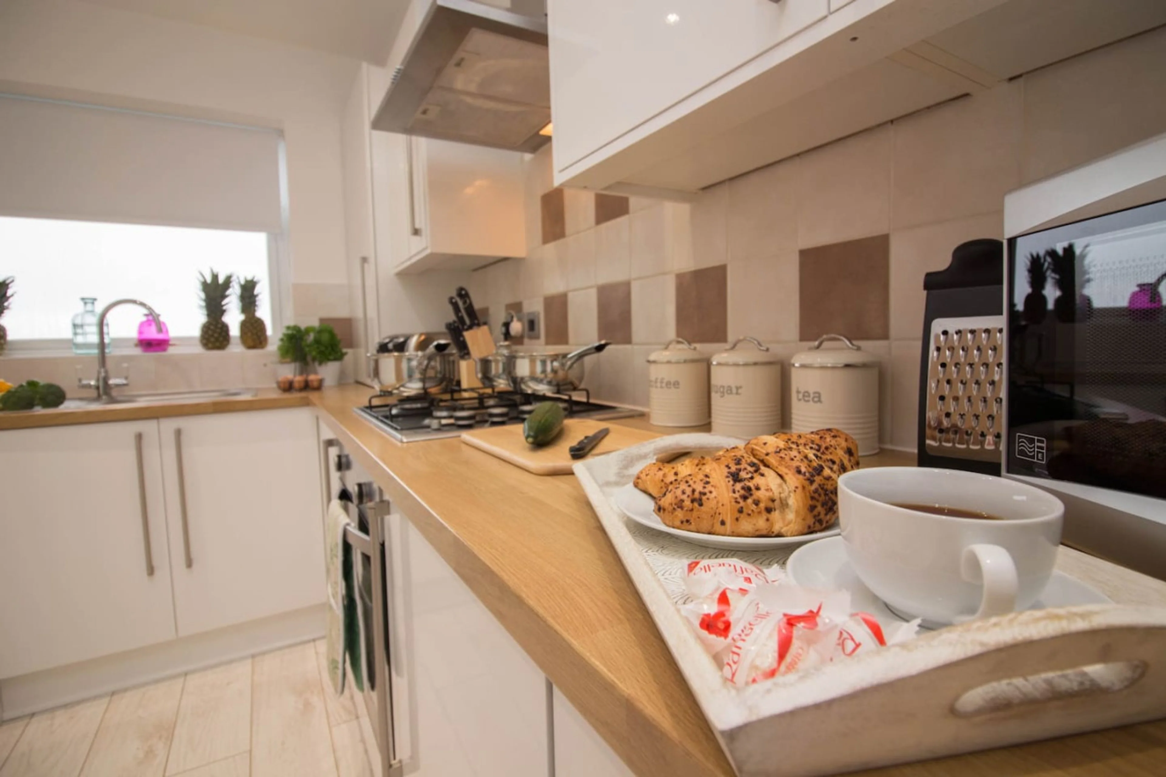 Ambler Thorn →Halifax 10mins | Family Friendly | Pets OK - View 4