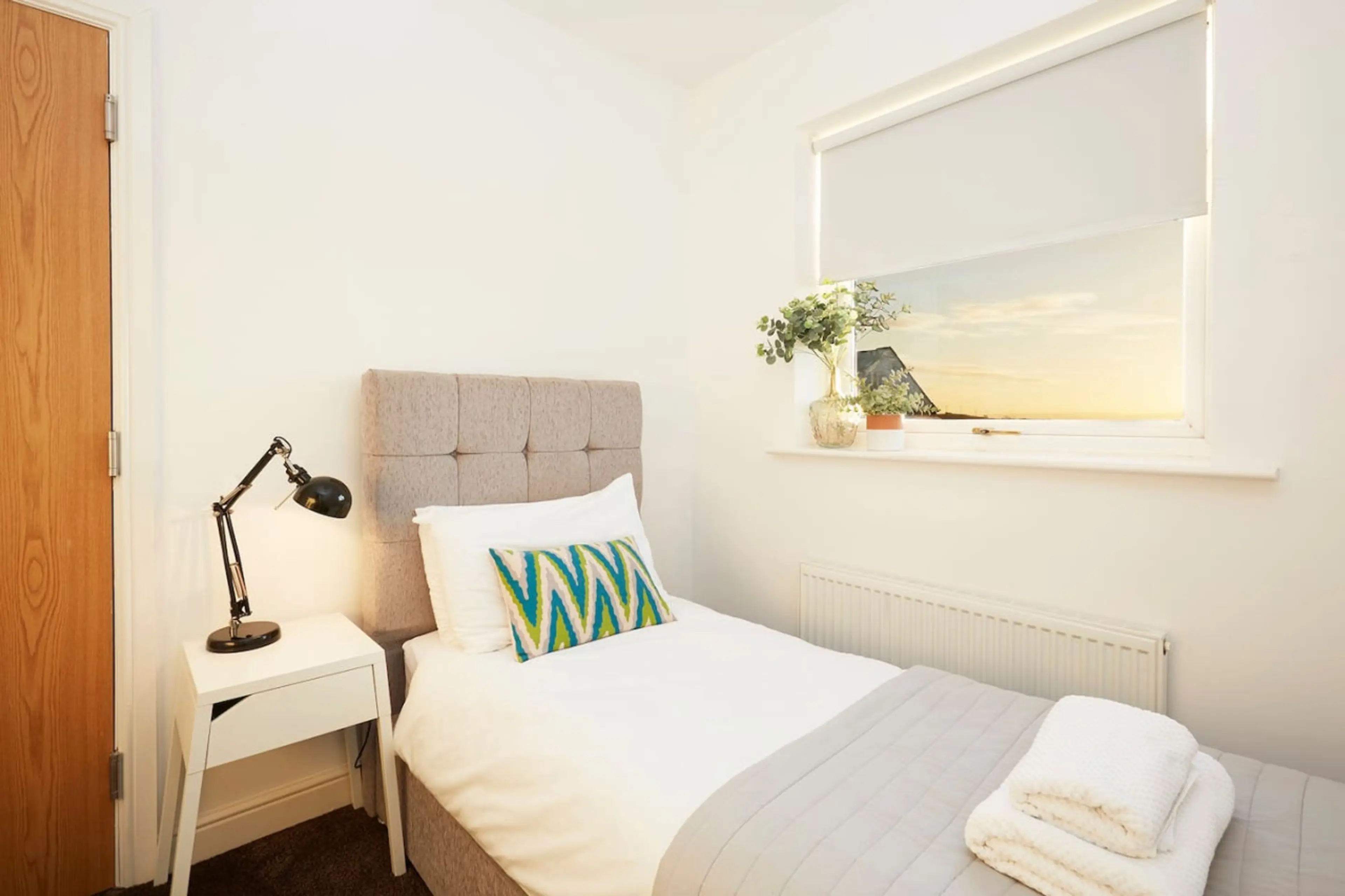 Ambler Thorn →Halifax 10mins | Family Friendly | Pets OK - Image 7