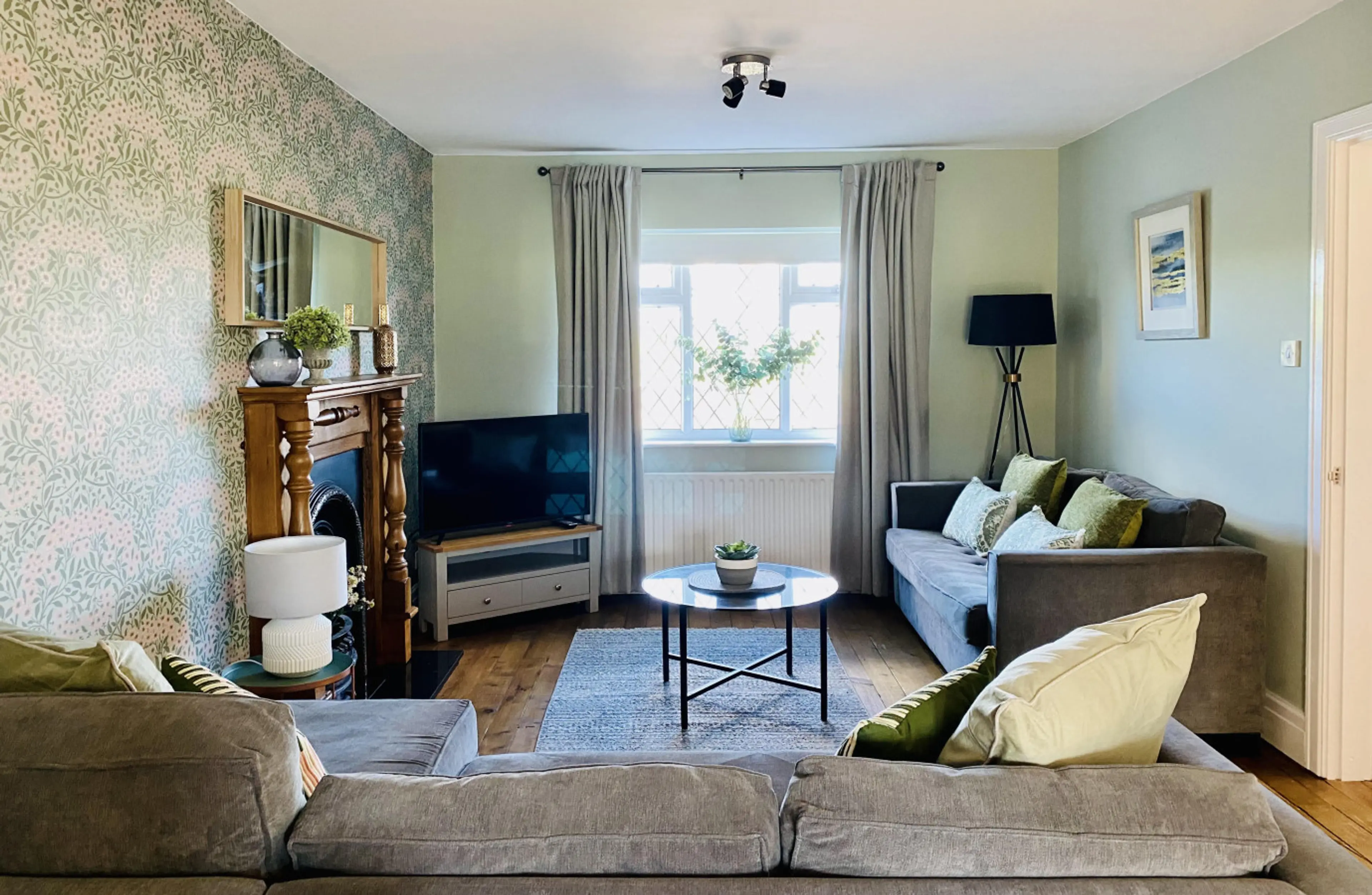 Blossomgate - Halifax →10mins  | Pets OK | Parking - Image 7