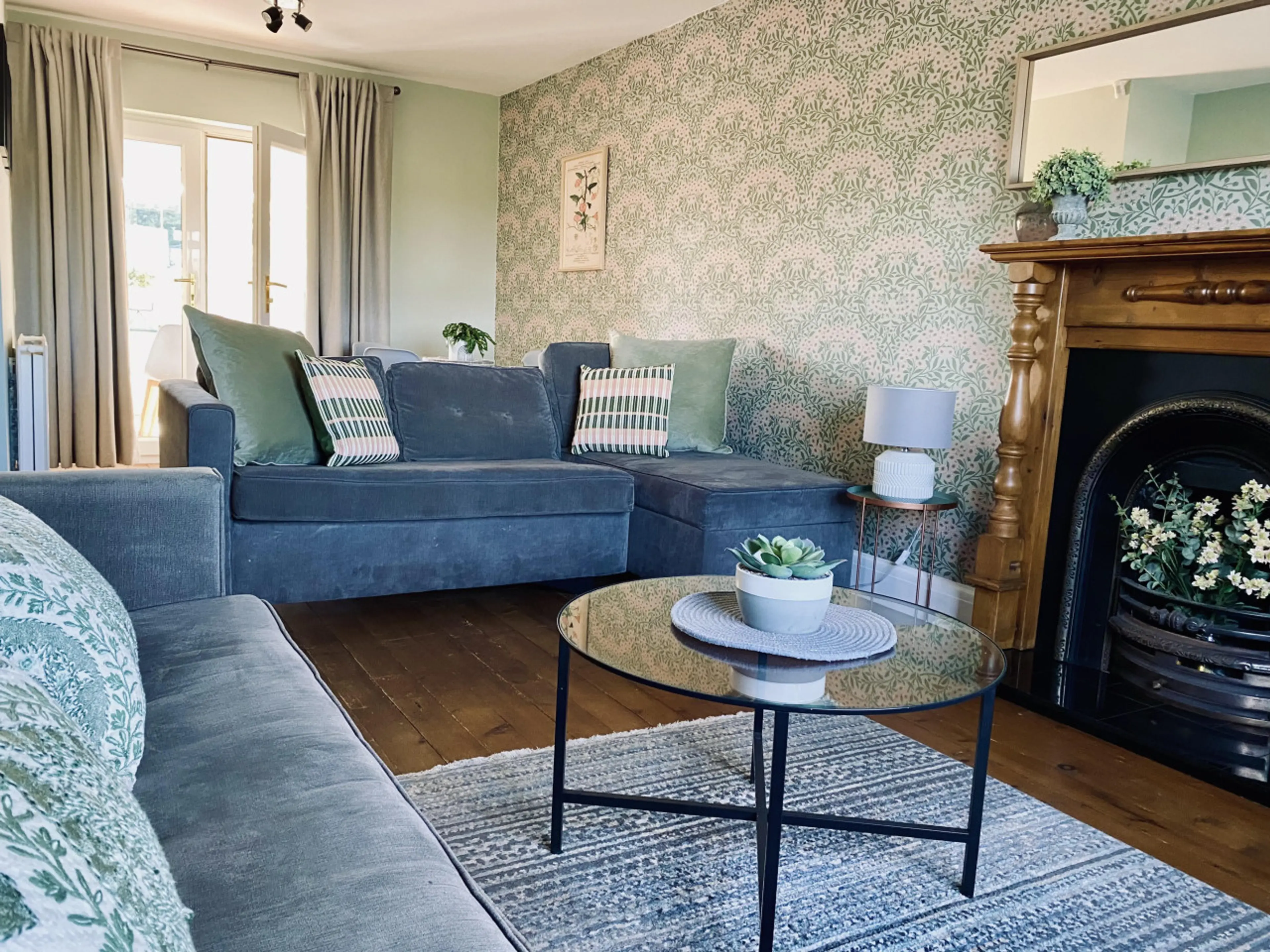 Blossomgate - Halifax →10mins  | Pets OK | Parking - Image 2