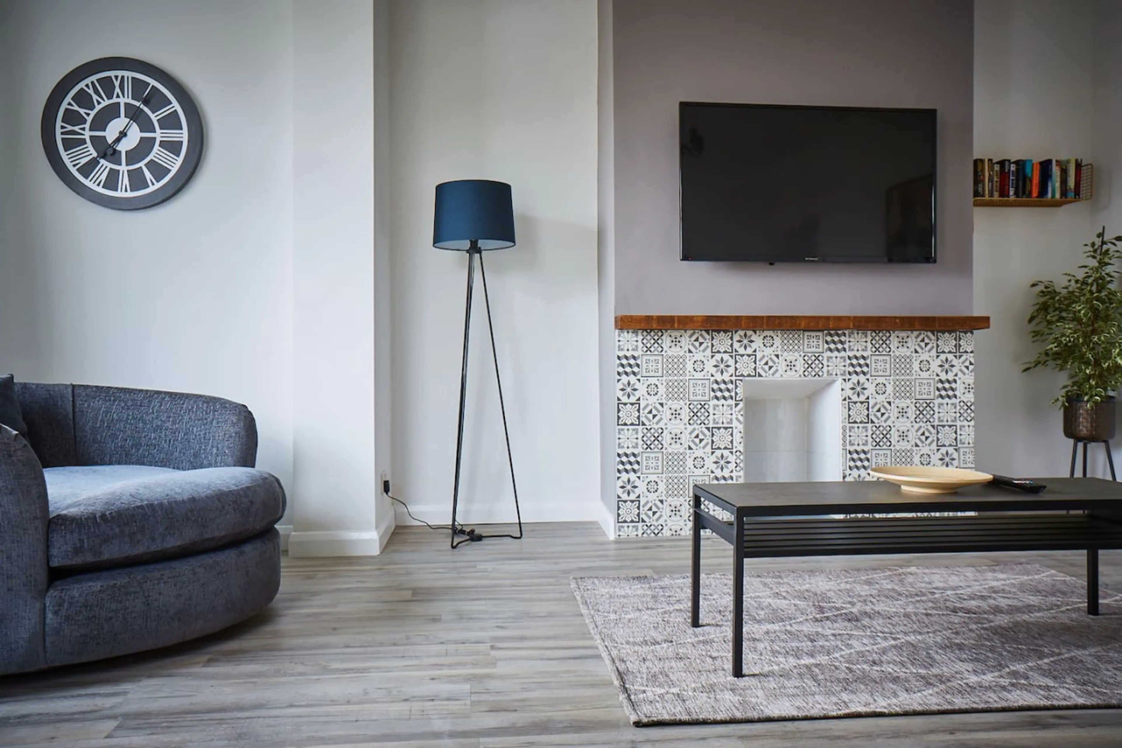 The Nook| Spacious Huddersfield Home close to M62 - Image 10