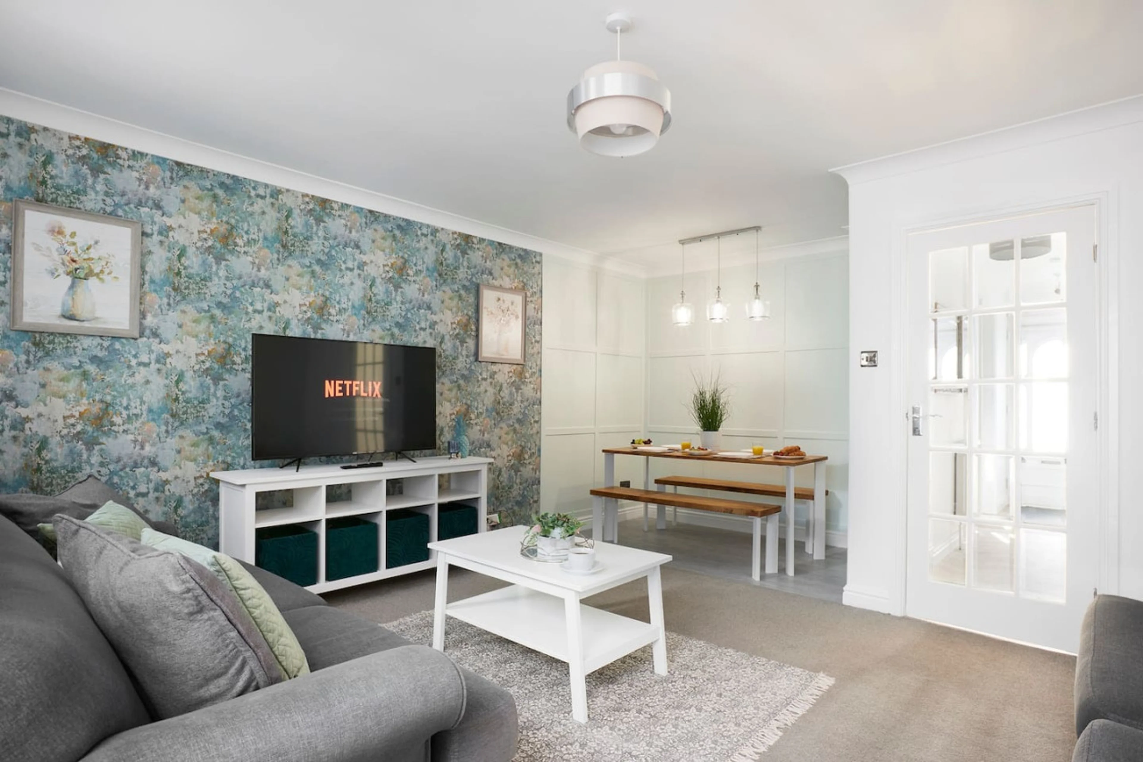 Stoney Lane | Charming Huddersfield Home with Garden - Main view