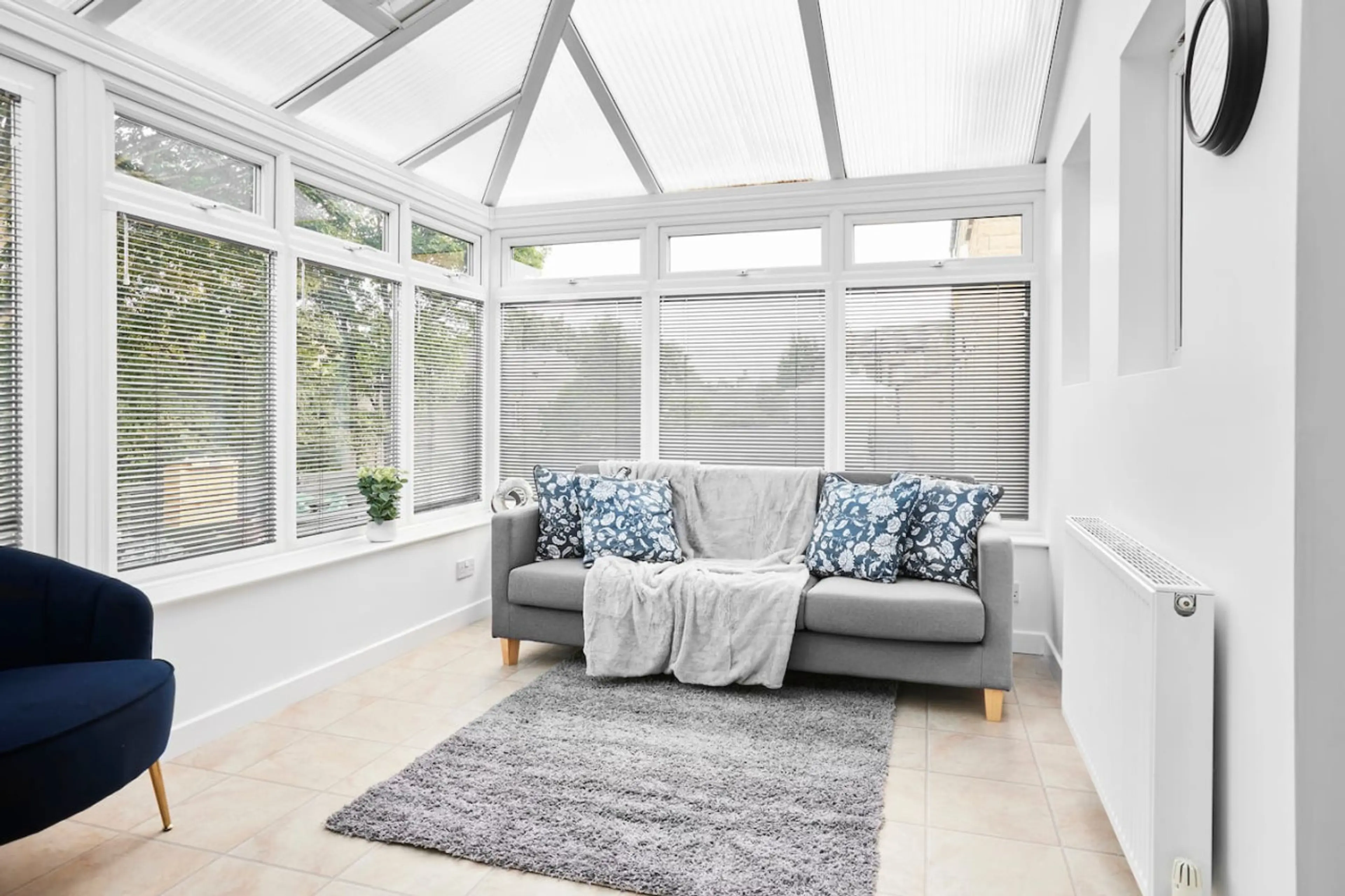 Stoney Lane | Charming Huddersfield Home with Garden - Image 2