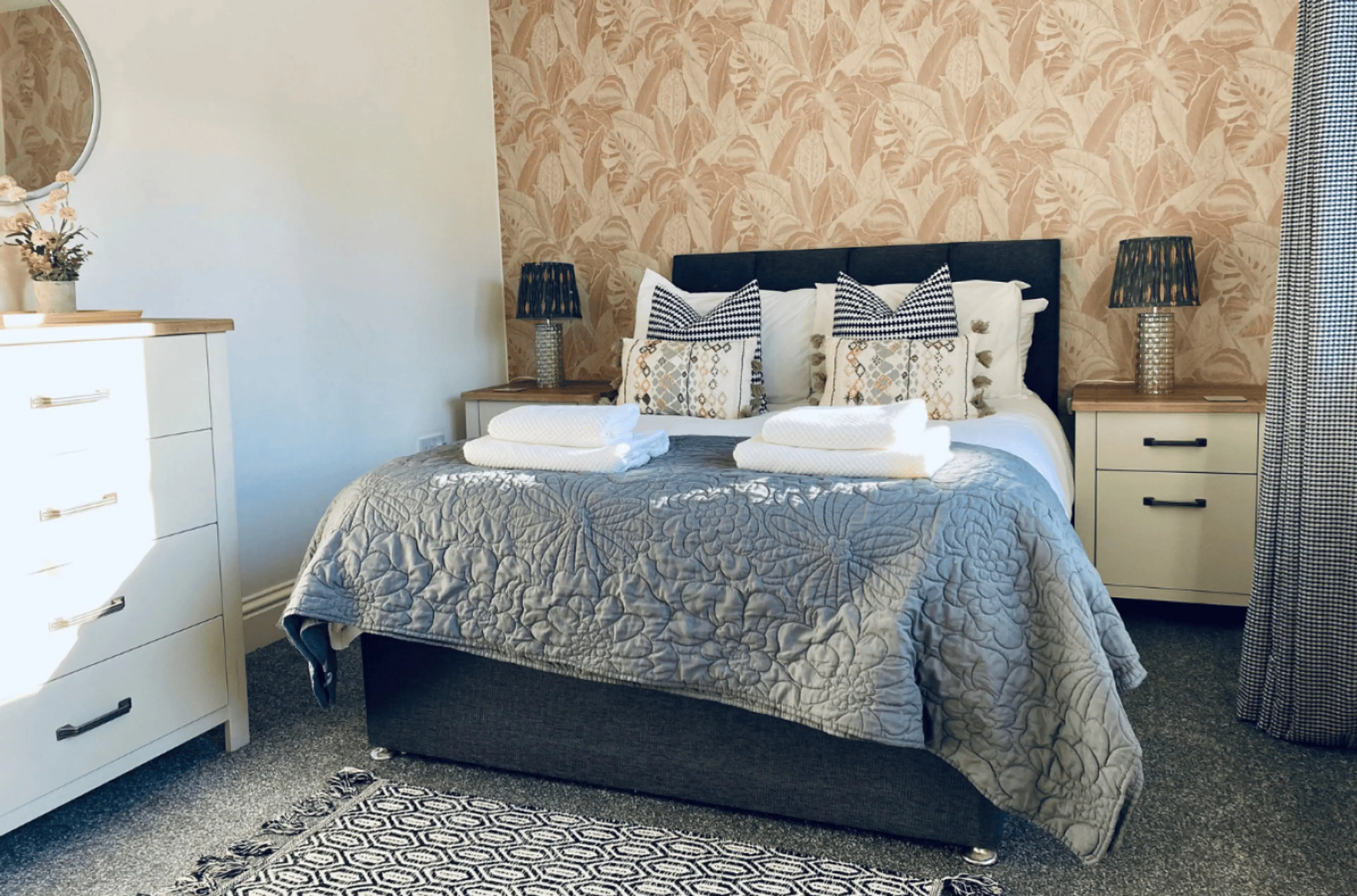 Lister's Lodge ⇢ Halifax 8 min | Dogs OK | Parking - Image 13